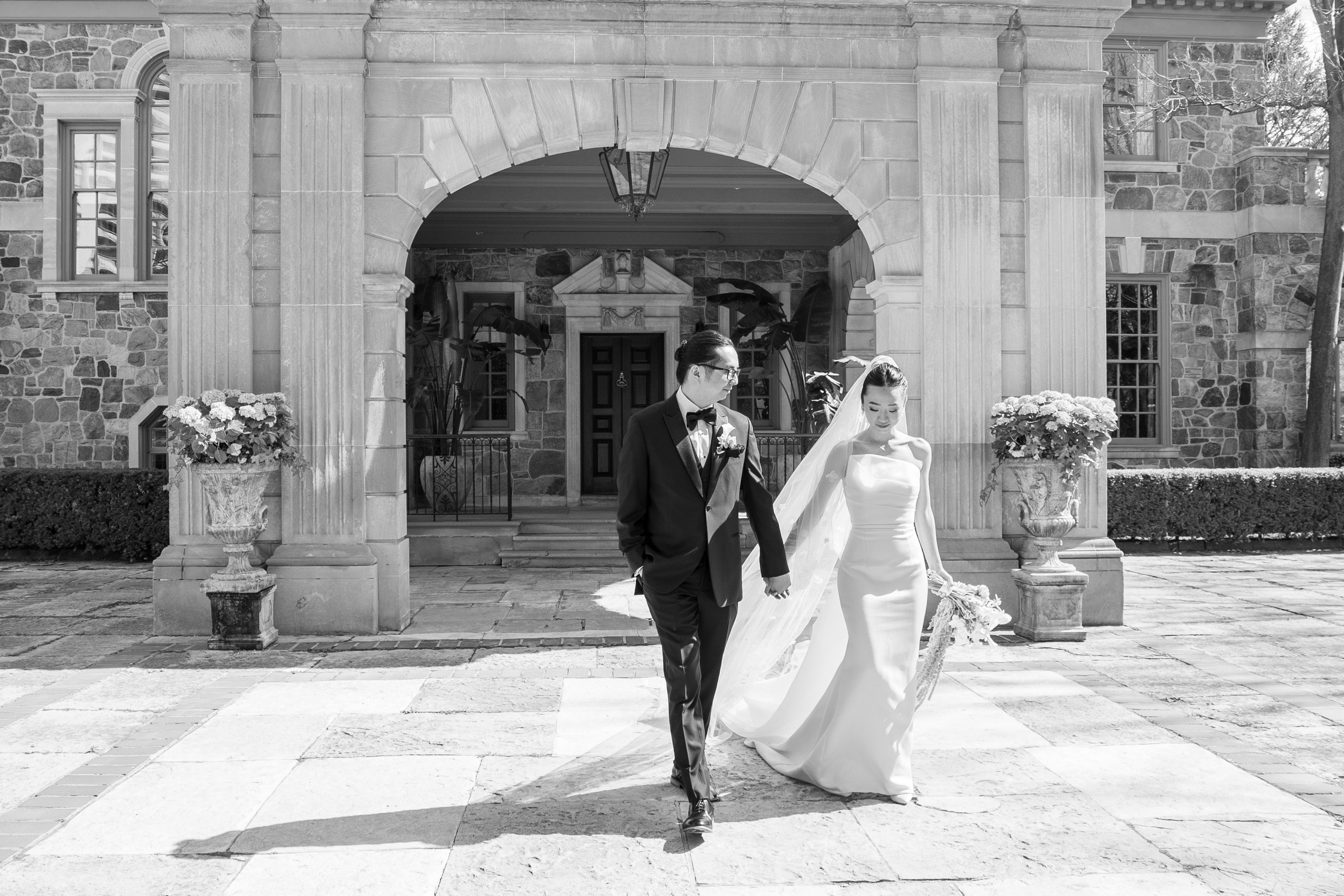 Weddings & Engagements. Wedding and event photographer in guelph ontario canada Jessica Giovanni