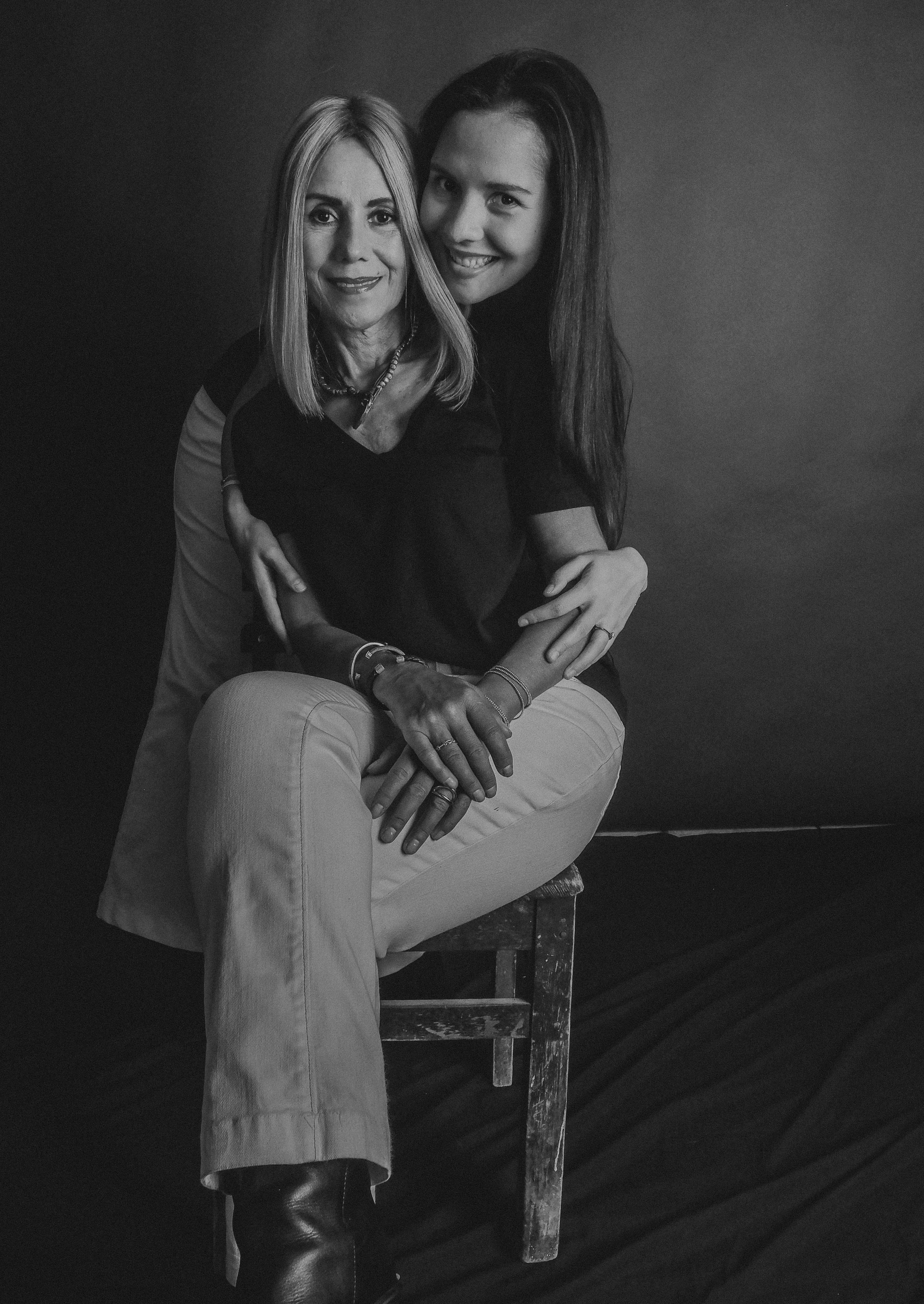 Adri & Maricris. Wedding and family photographer in Mexico City