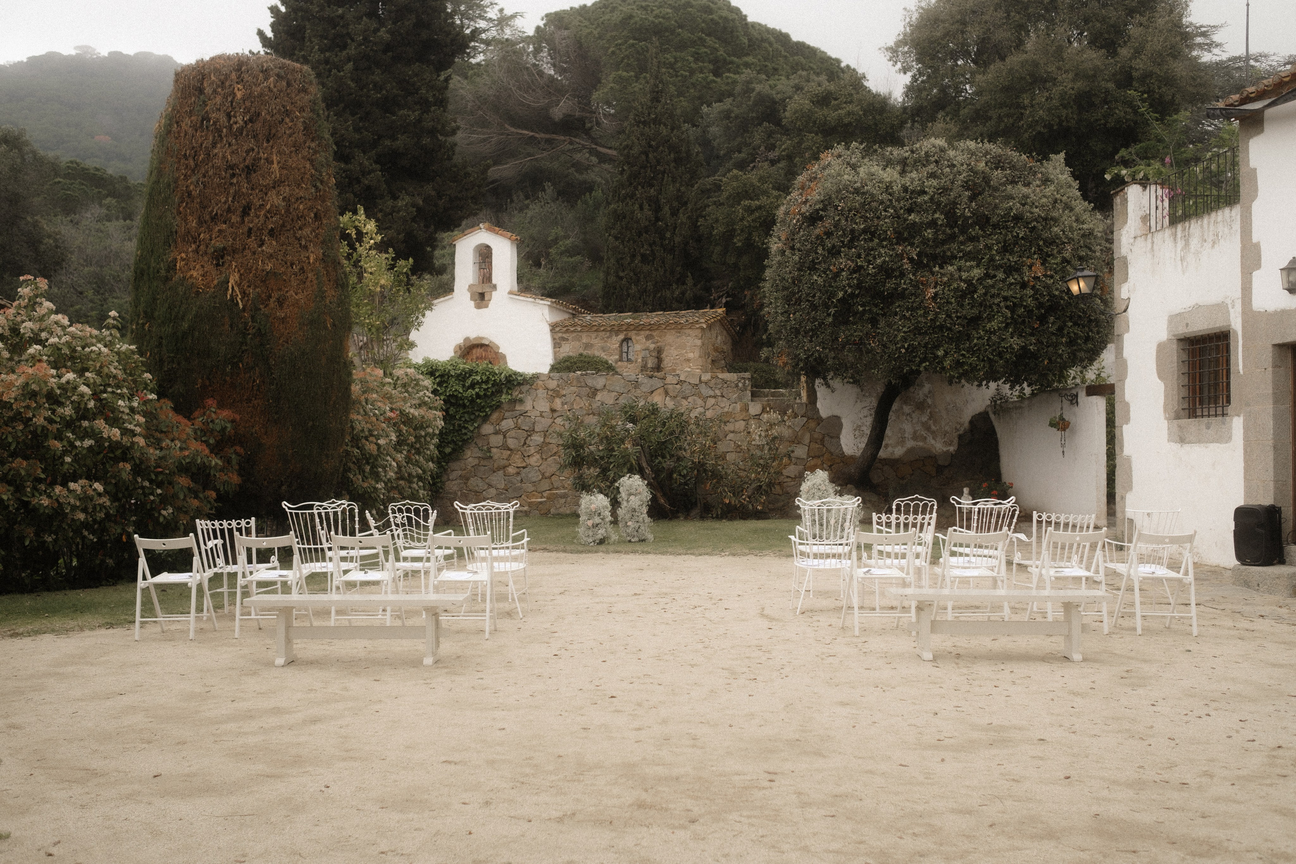 Katarzyna & Jan. Masia Santa Monica. Paola wedding photographer / videographer in Barcelona