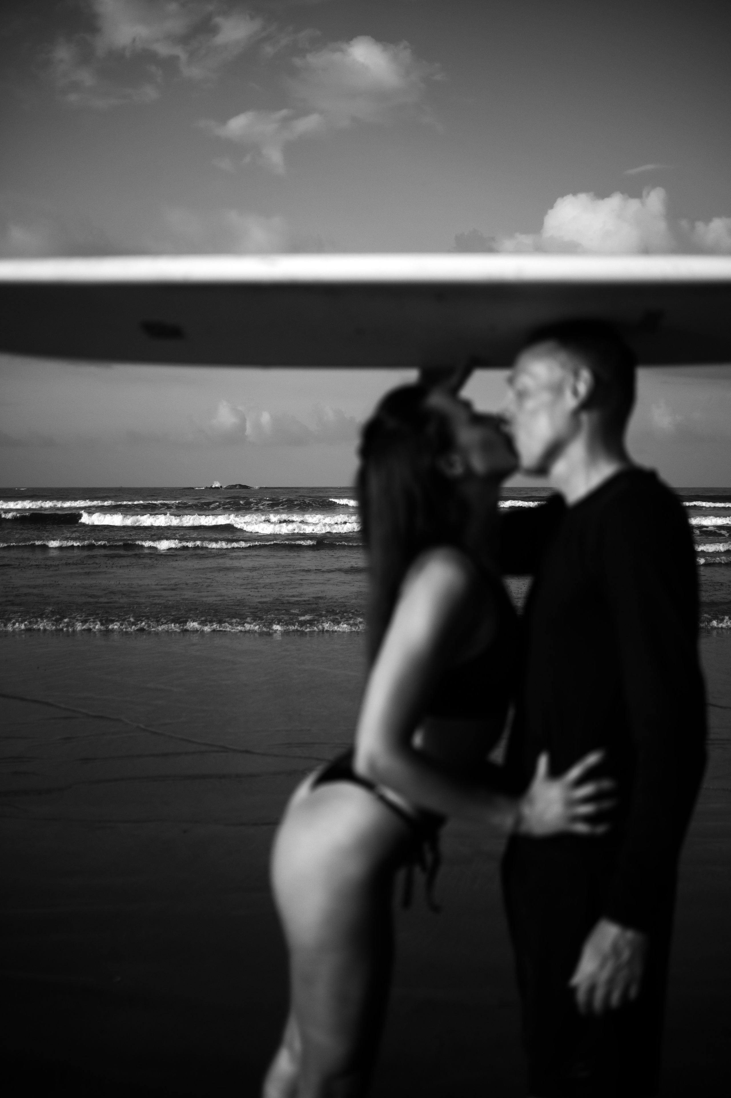 Surf couple | BW