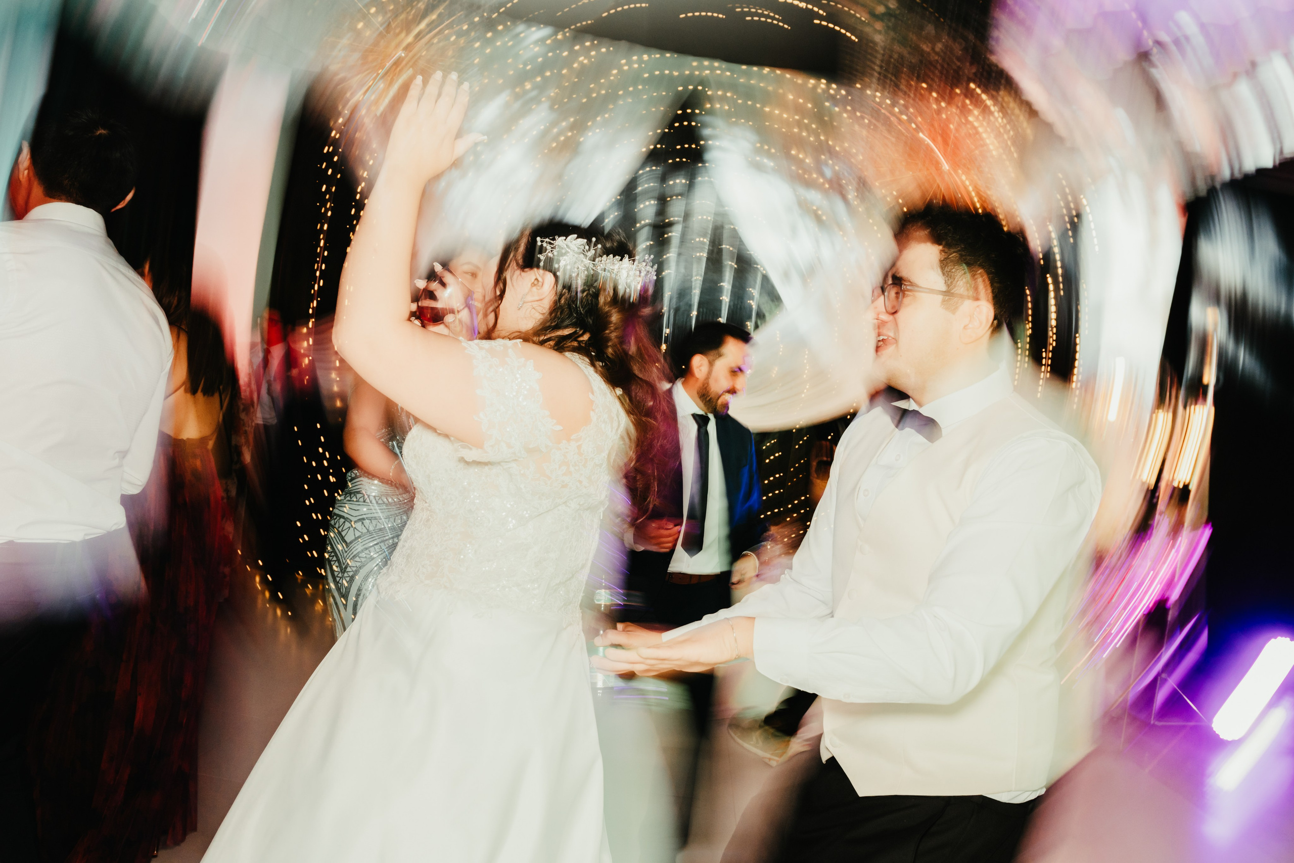 VANIA + LUIS BODA CIVIL. Studio KVTA | Fotografía y Video de Bodas en Arequipa