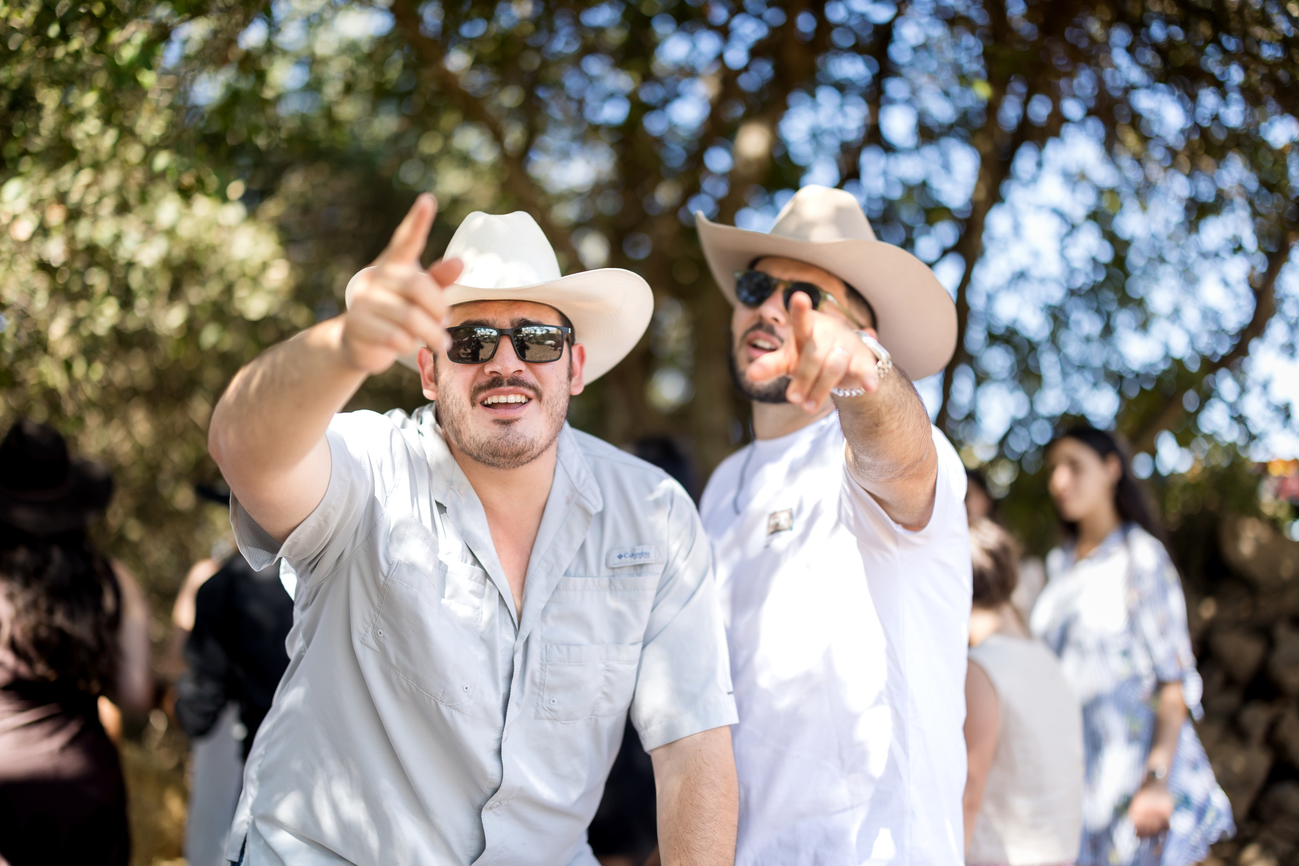 Eden & Raz. AMIR BUCHNIK PHOTOGRAPHER