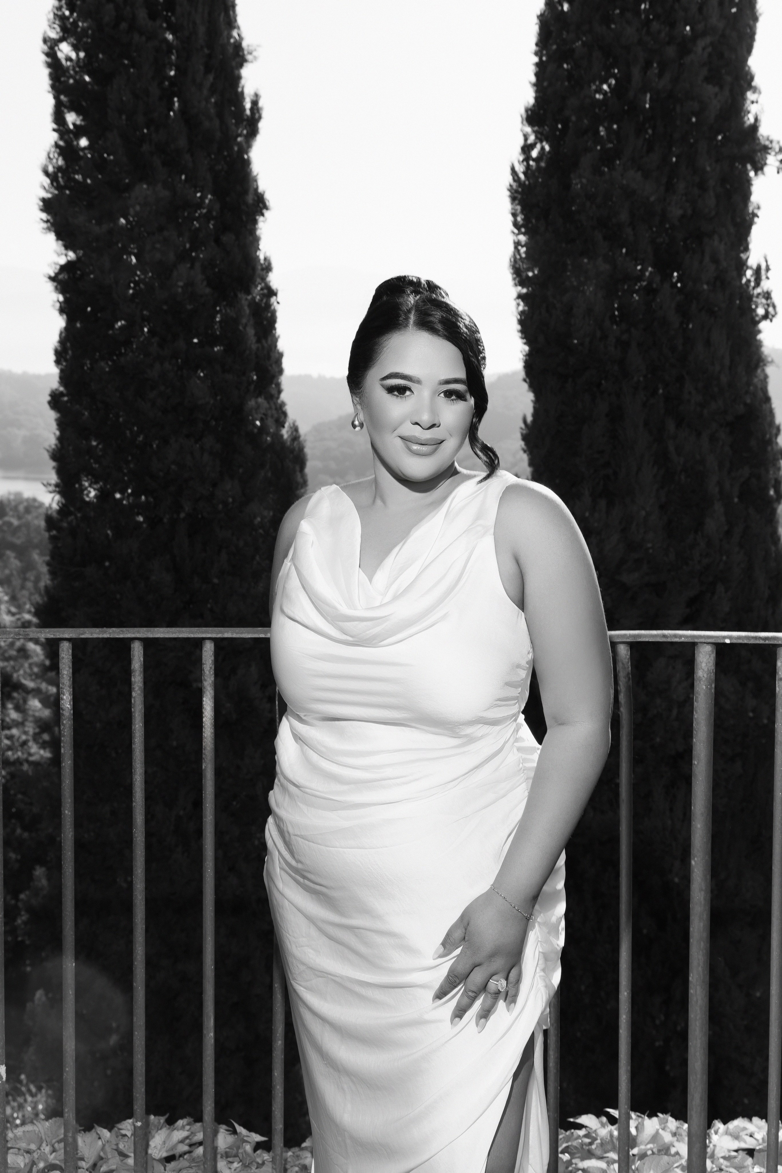 Pre-wedding in Tuscany. Wedding photographer Italy