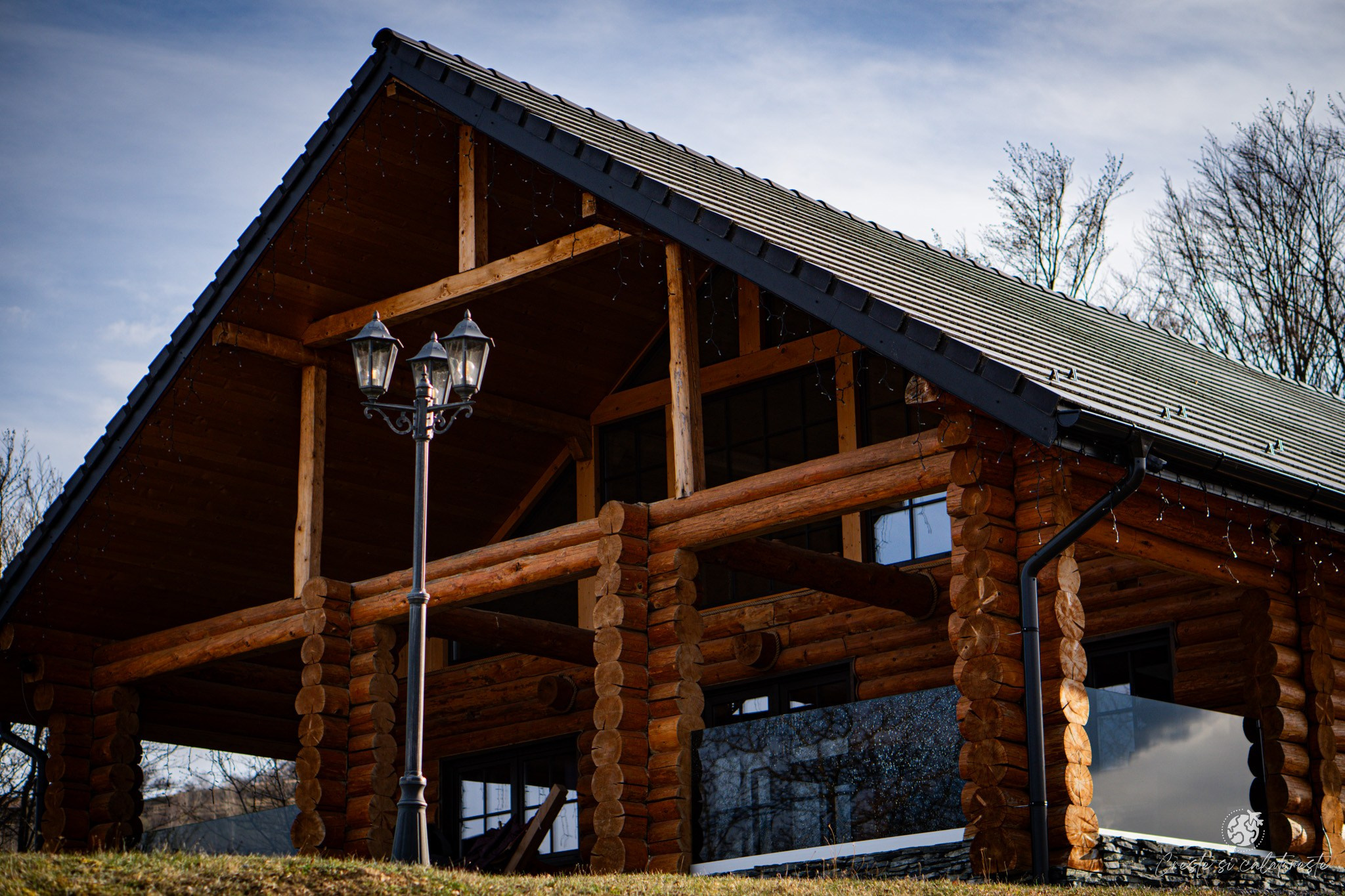 Amber Hills. Creste si calatoreste