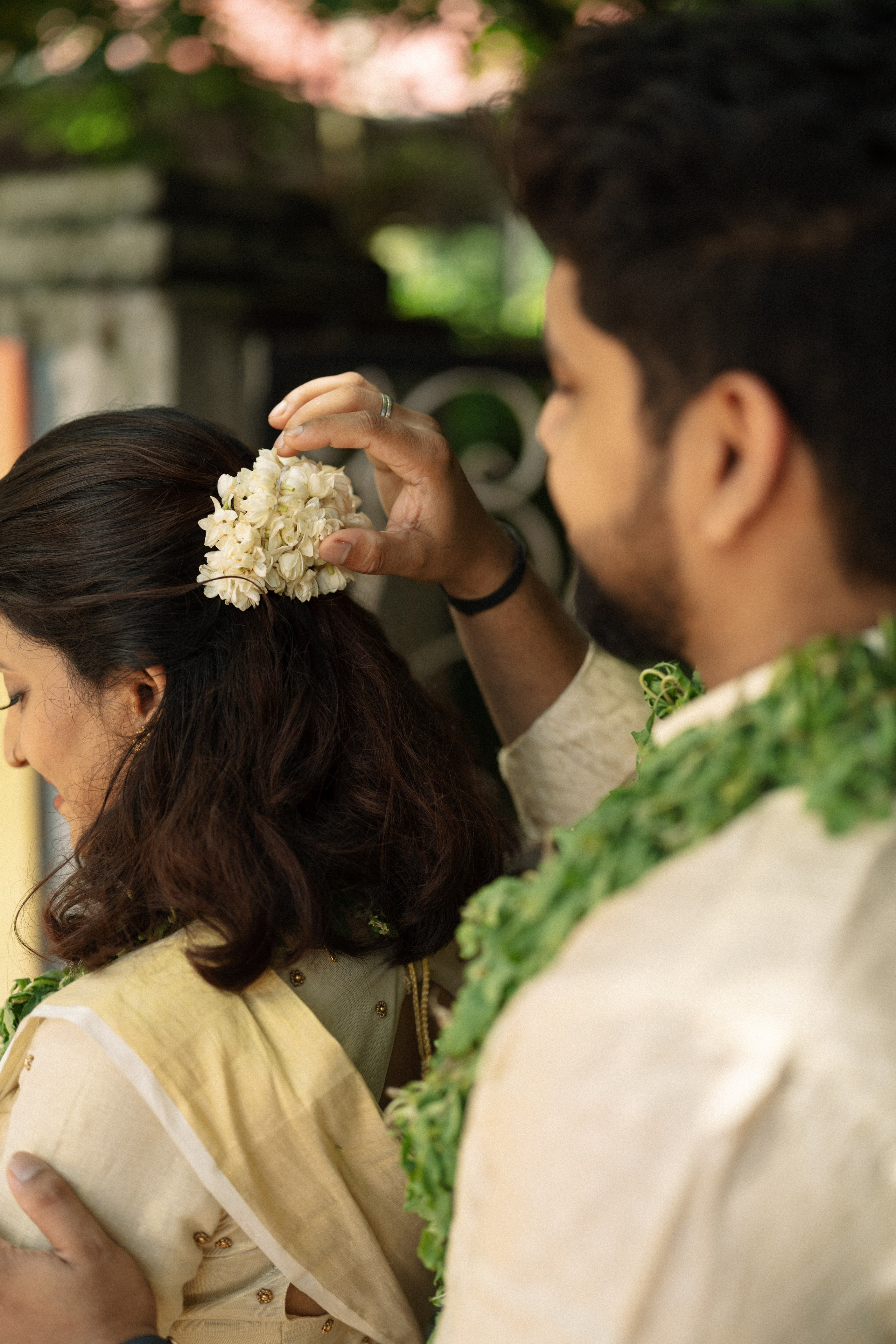 Wedding & Editorial Photographer | Anandshivadas