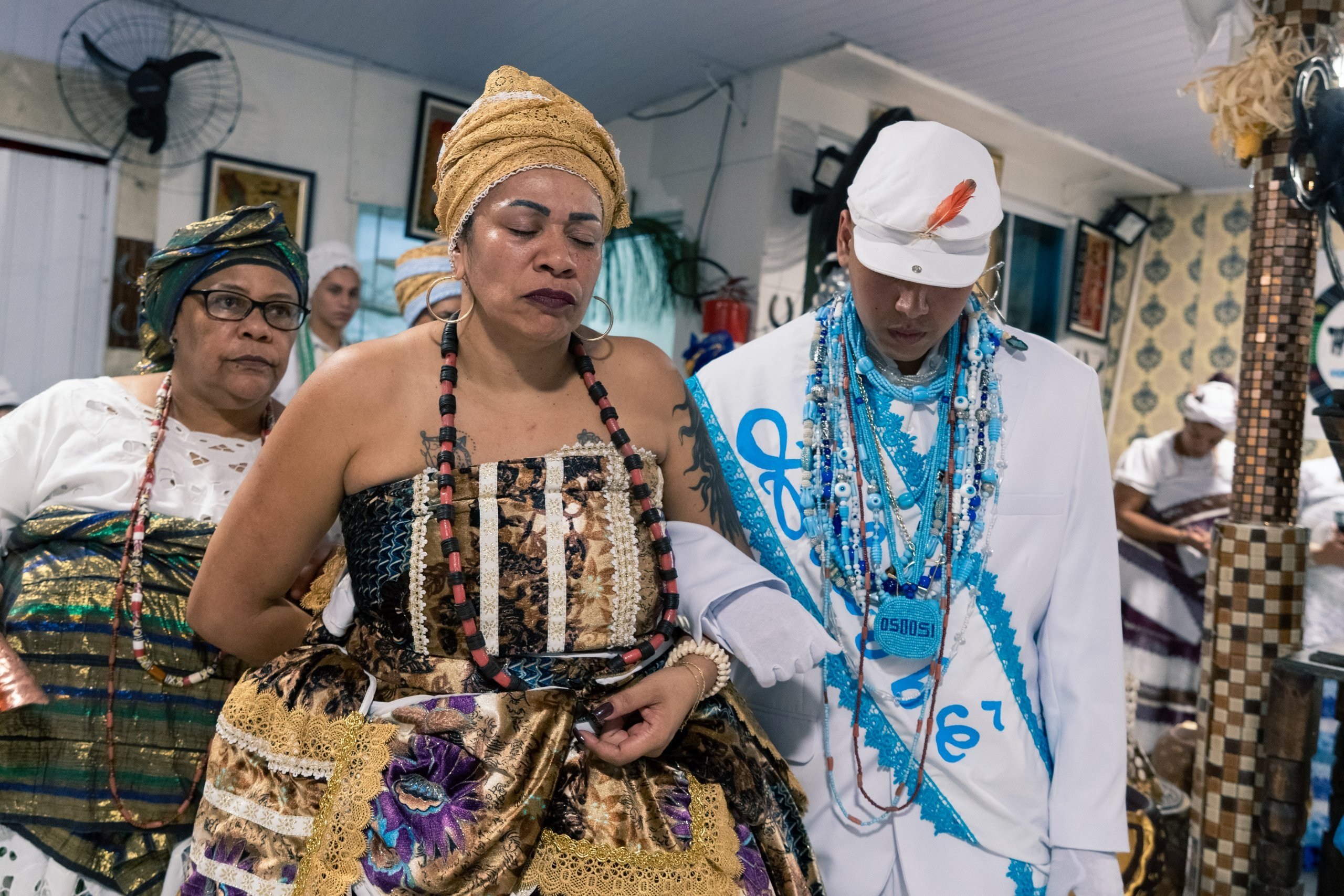 19/04/2025 — Iniciação Oloyê Pablo, Ajoyê Maria Júlia e Iyawo Arthur. Aladá Produções
