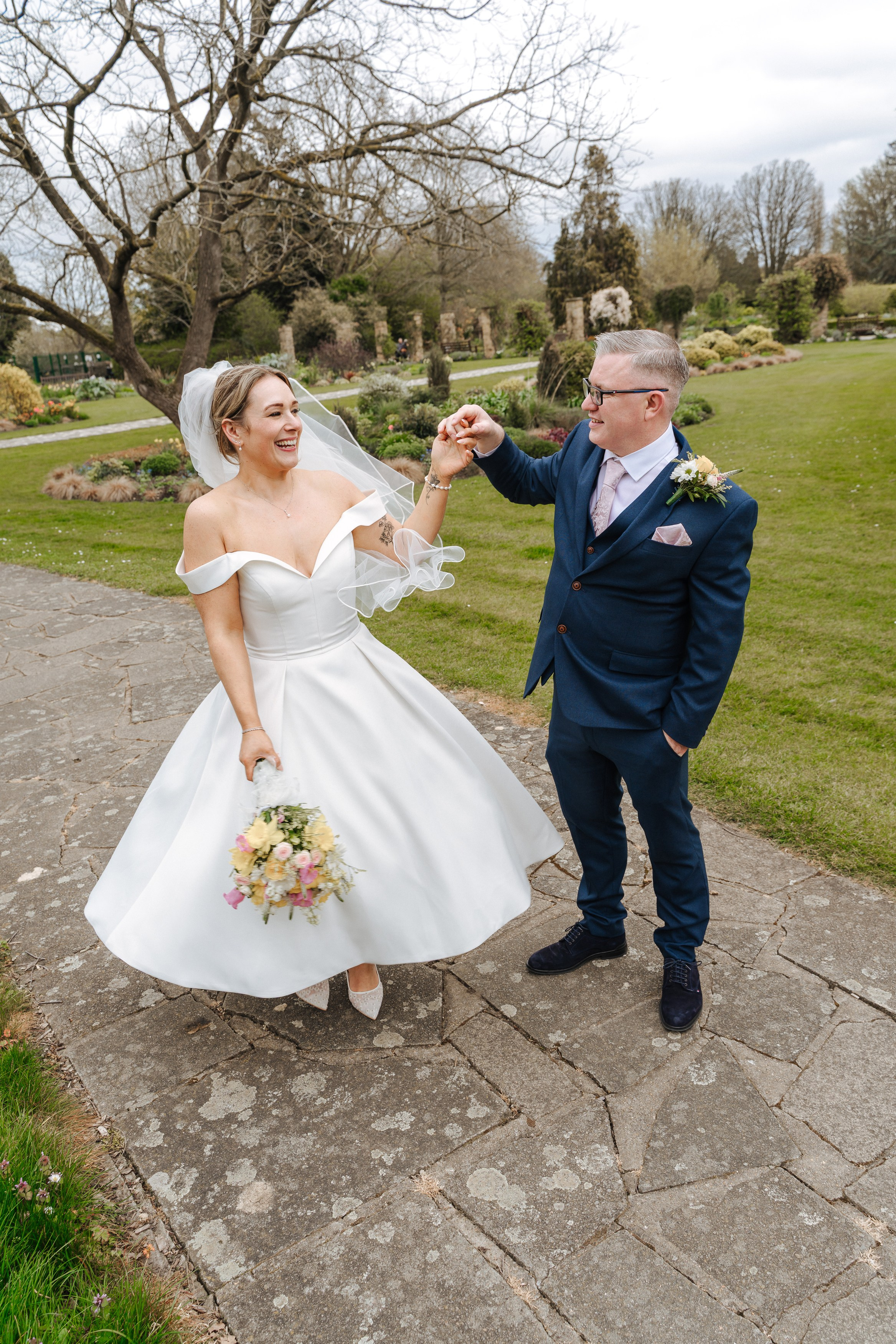 Luke and Nicola’s wedding at Danson House. Photographer in England Ekaterina Romanova