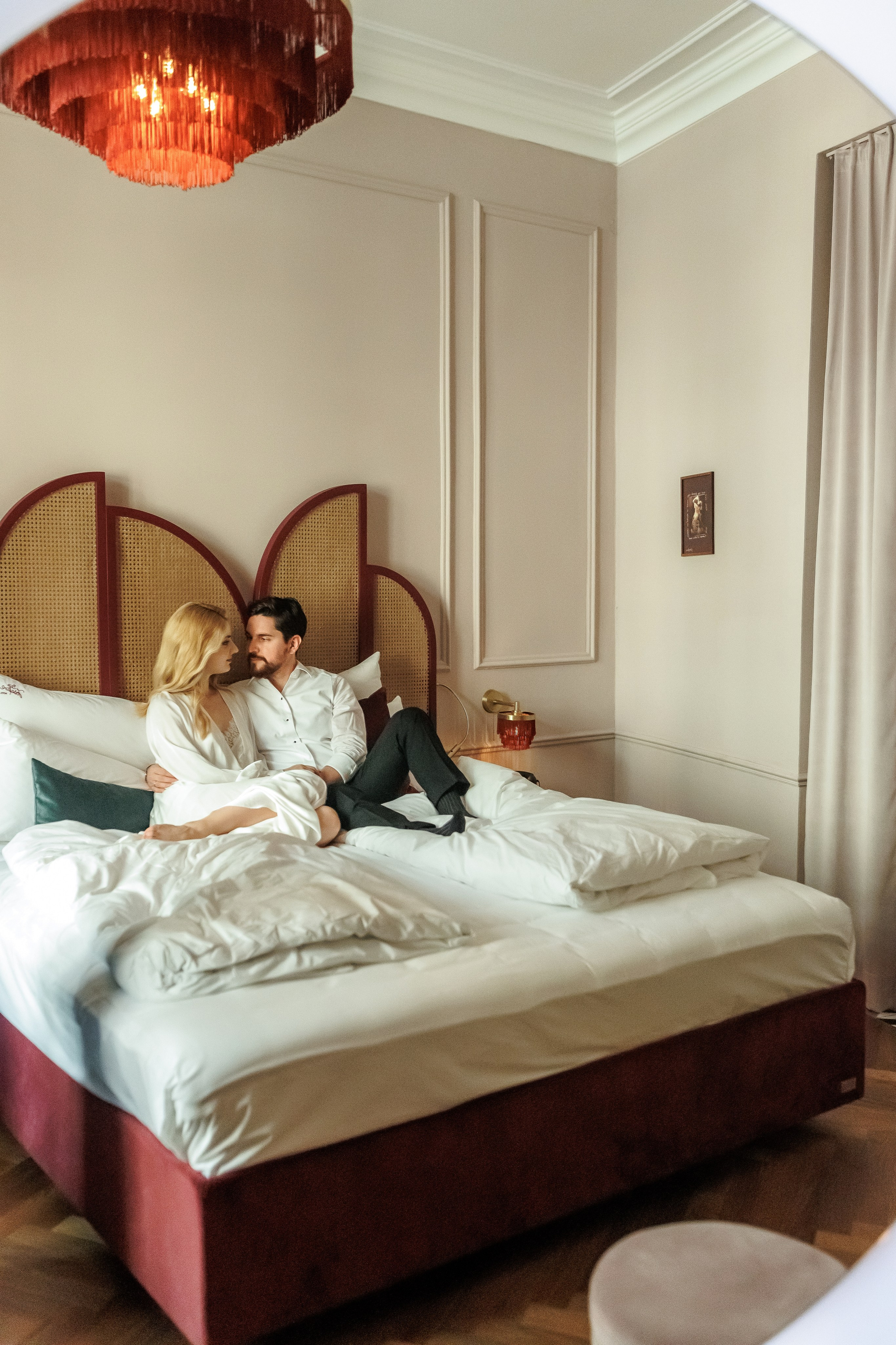 Luxury After Wedding Shooting in Wien. Hochzeitsfotografie in Berlin Nataliia Schütze