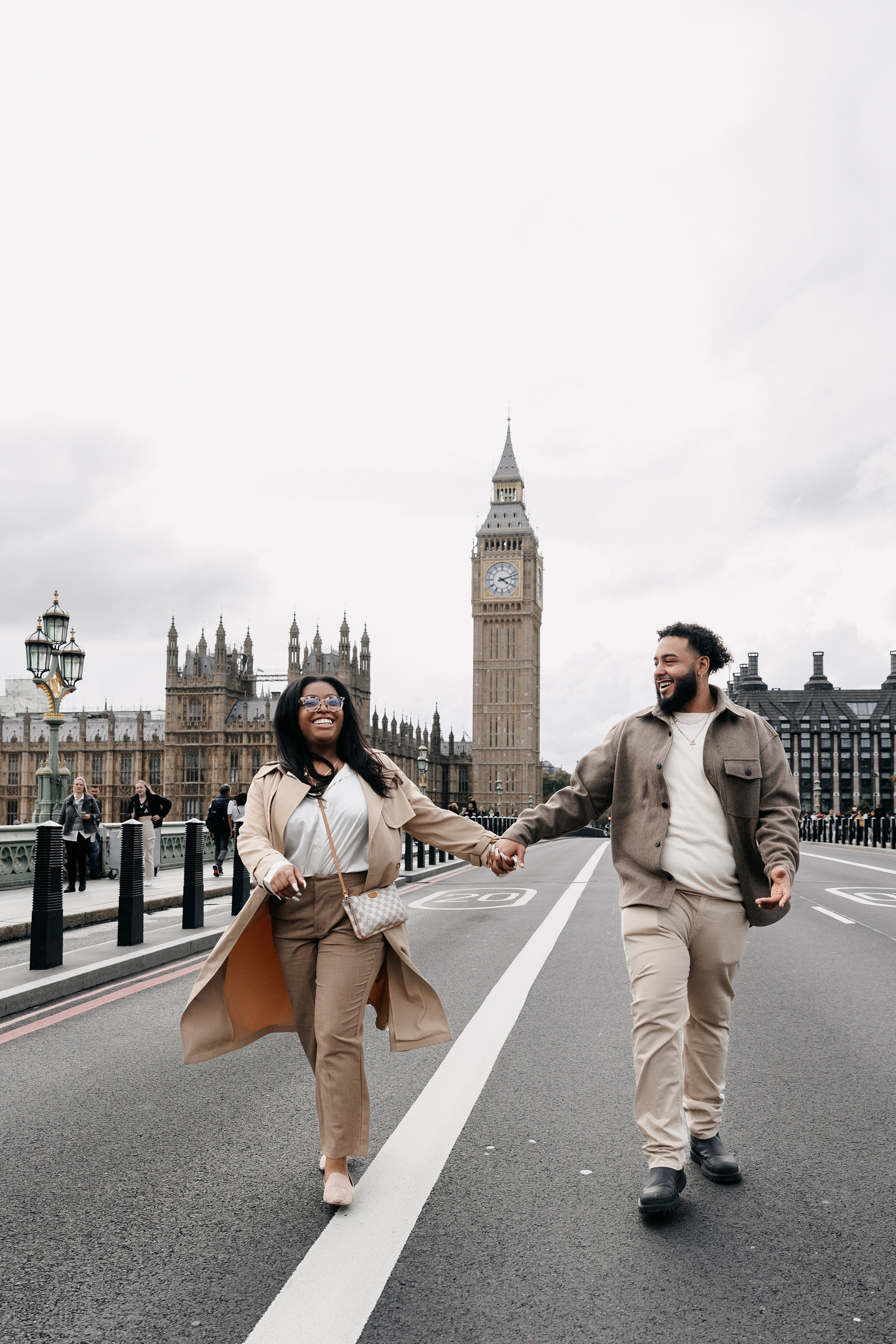 Westminster couple photoshoot. LondonPhotoStory — Vacation Photographer in London