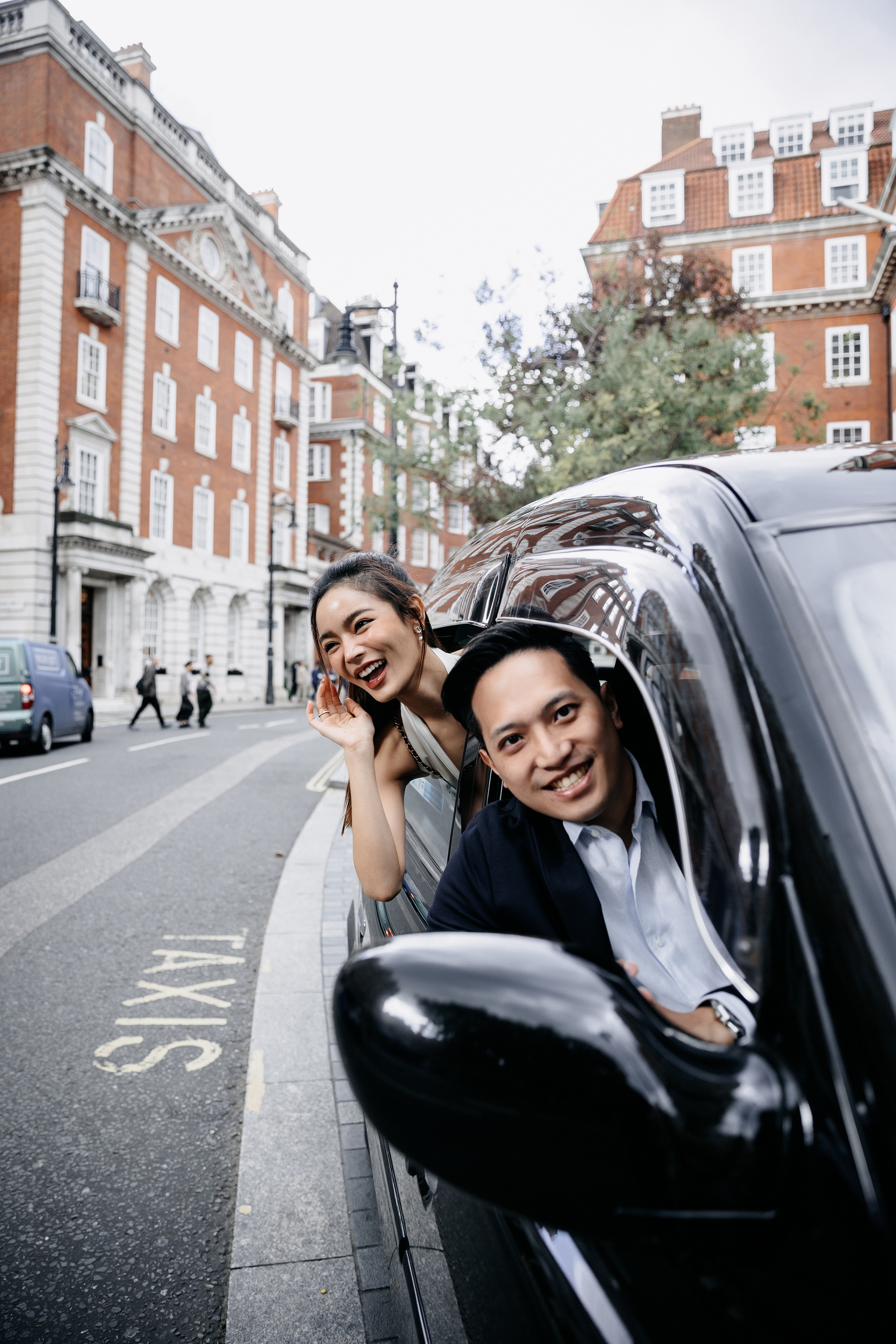 Cherry + Ken (Mayfair). LondonPhotoStory — Vacation Photographer in London
