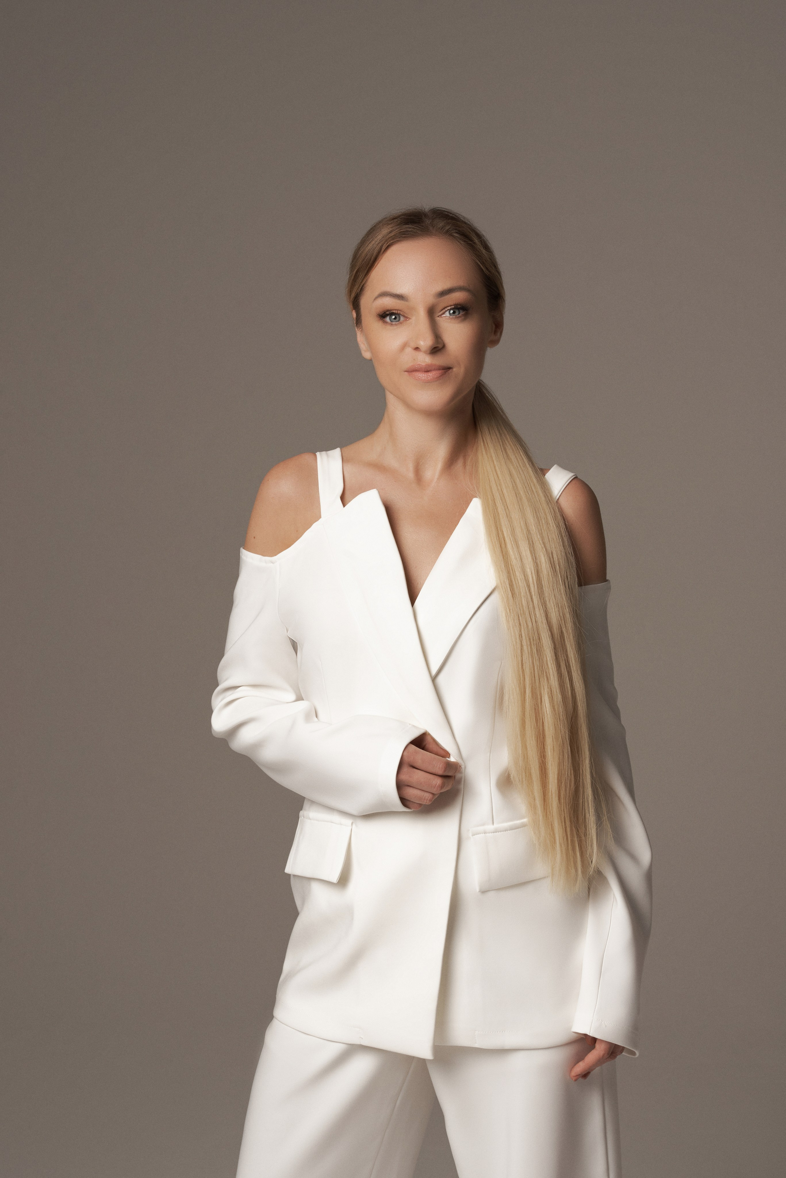 Sesja zdjęciowa dla magazynu Merlaine | Okładka i rozwoju. Portrait & Fashion Photographer | Сannes, Paris, Monaco, Dubai, Kyiv — - Alisa Postnykova