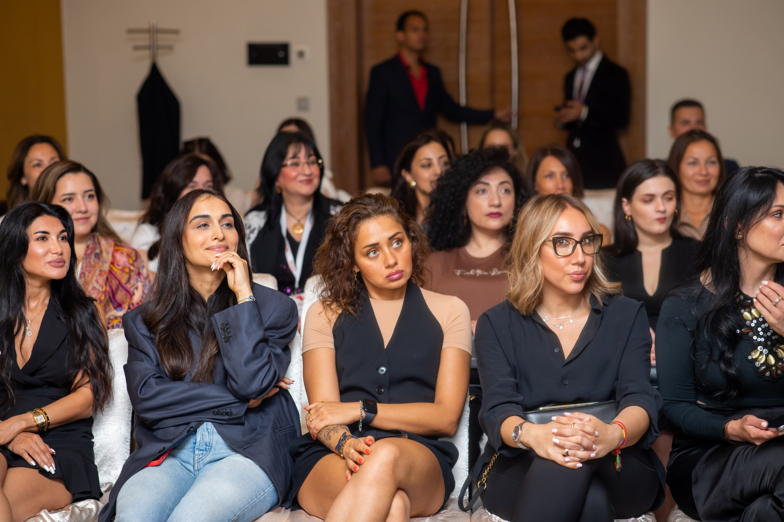 Laura Omuralieva — “The Woman of the New Age and Her Meta-Skills”. Fotograf Baku