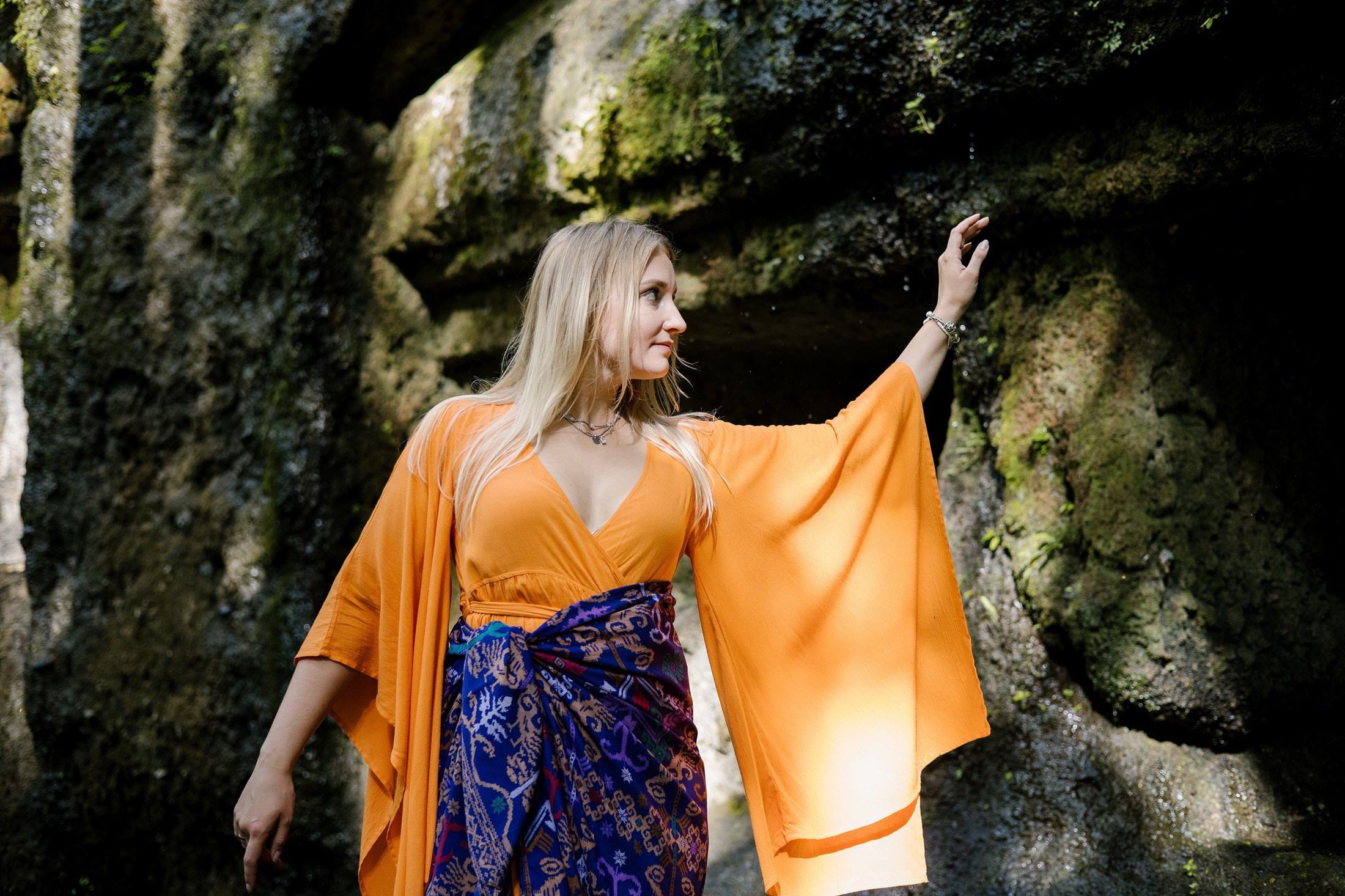 Secret Temple. Getitfeel — Aesthetic Photography and Videography