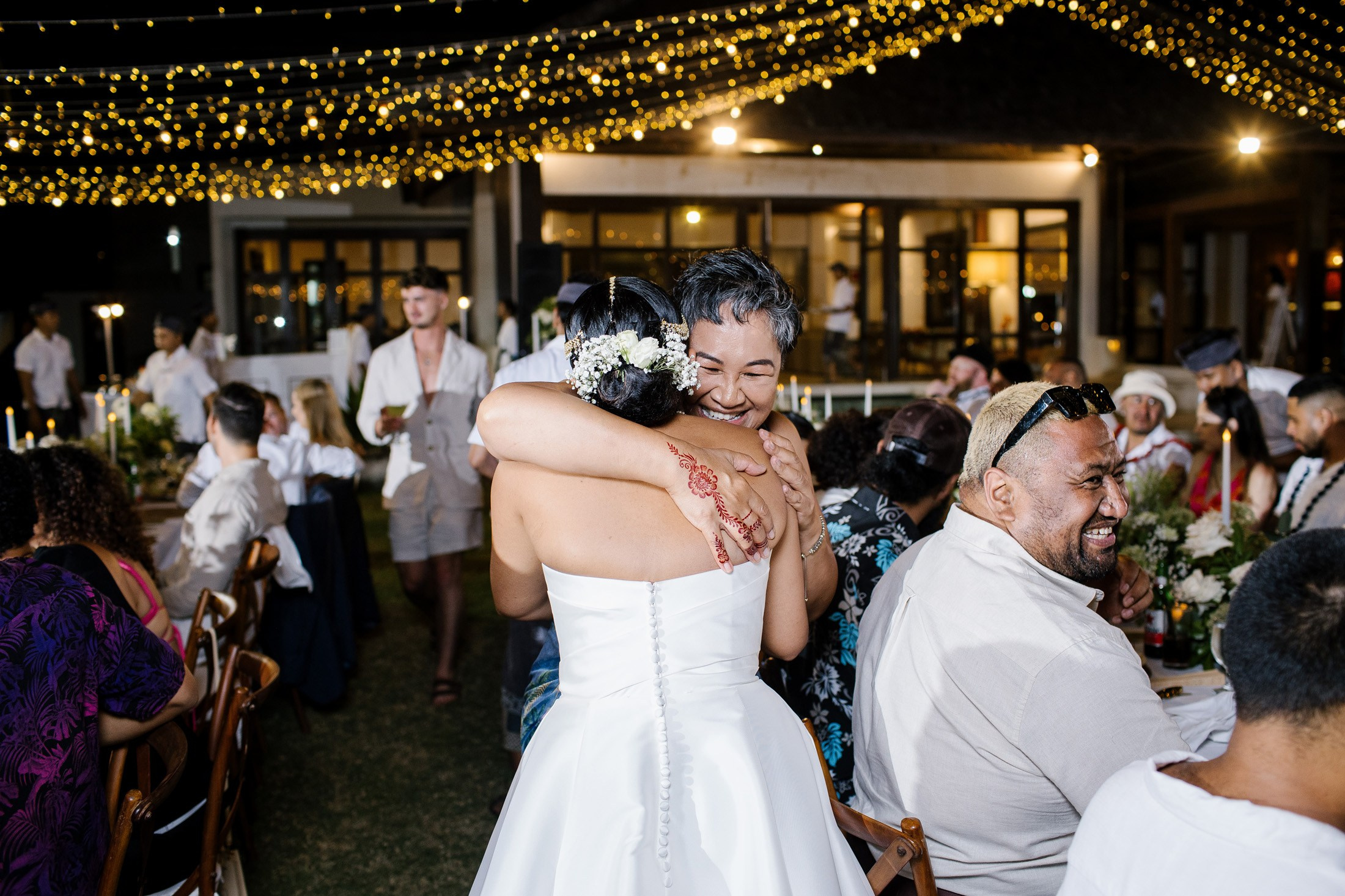 Big funny wedding with guests in paradise Bali island. Get.it.feel — Aesthetic Photography and Videography