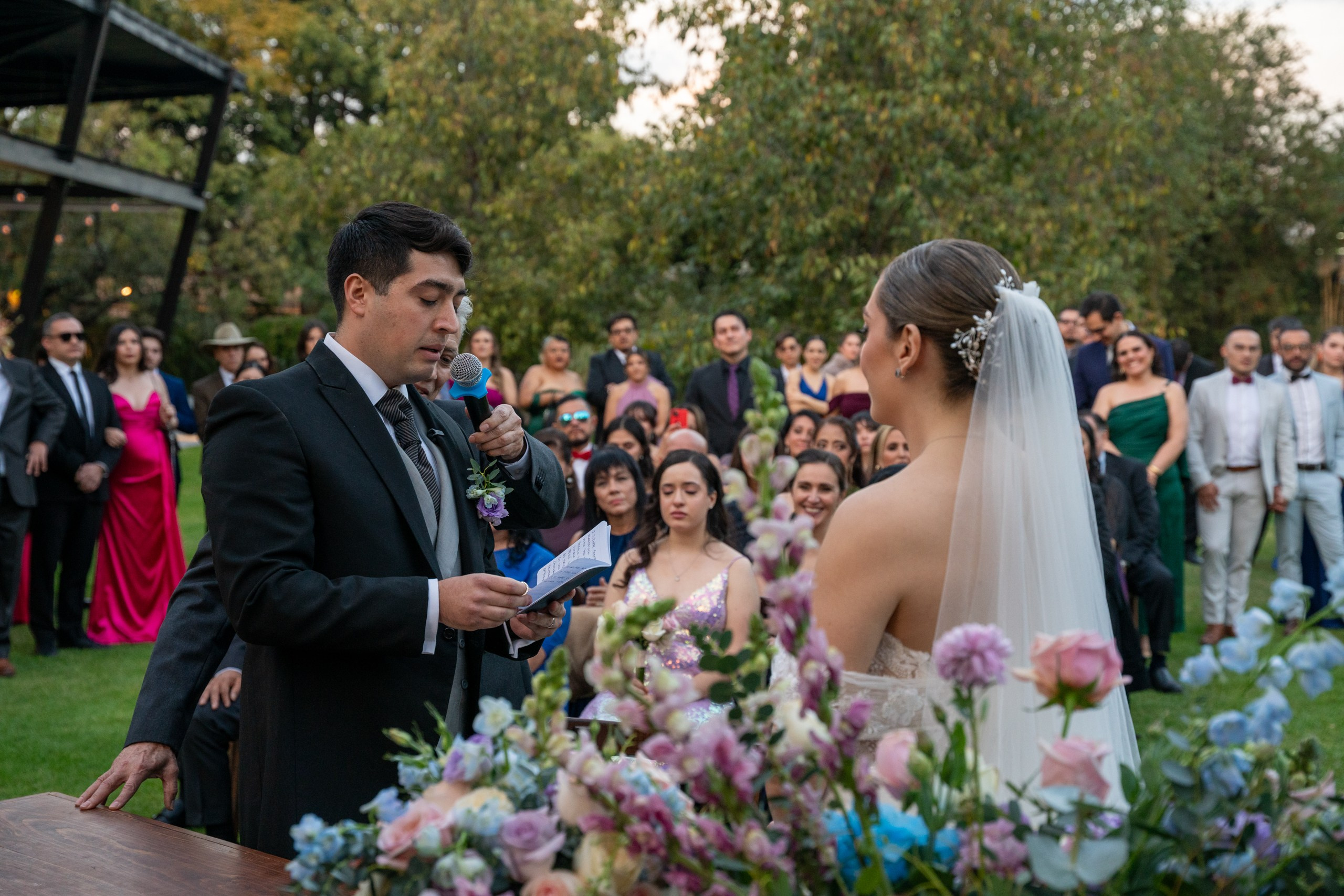 Ale & Diego | Punto Sur GDL. Elopement & Lifestyle Wedding Photographer