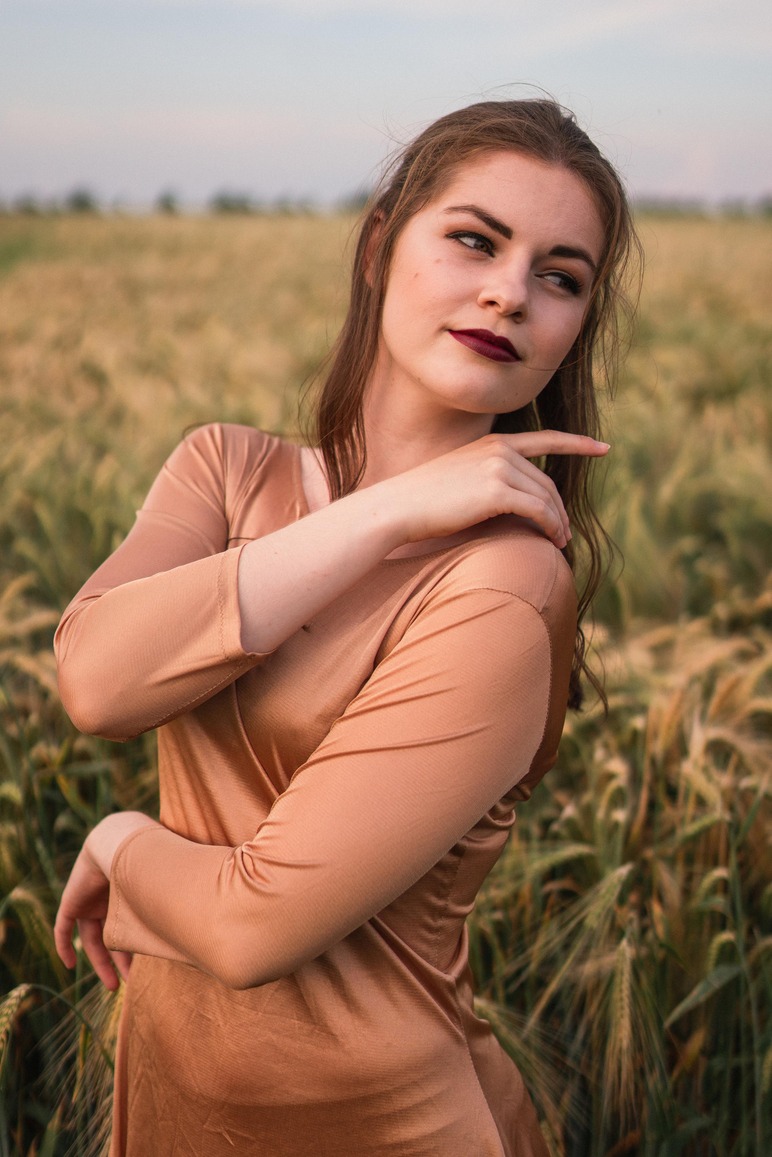 Sunset with Ballett Releve. Fotografie und Henna Kunst in Köln — Sylvette Loda