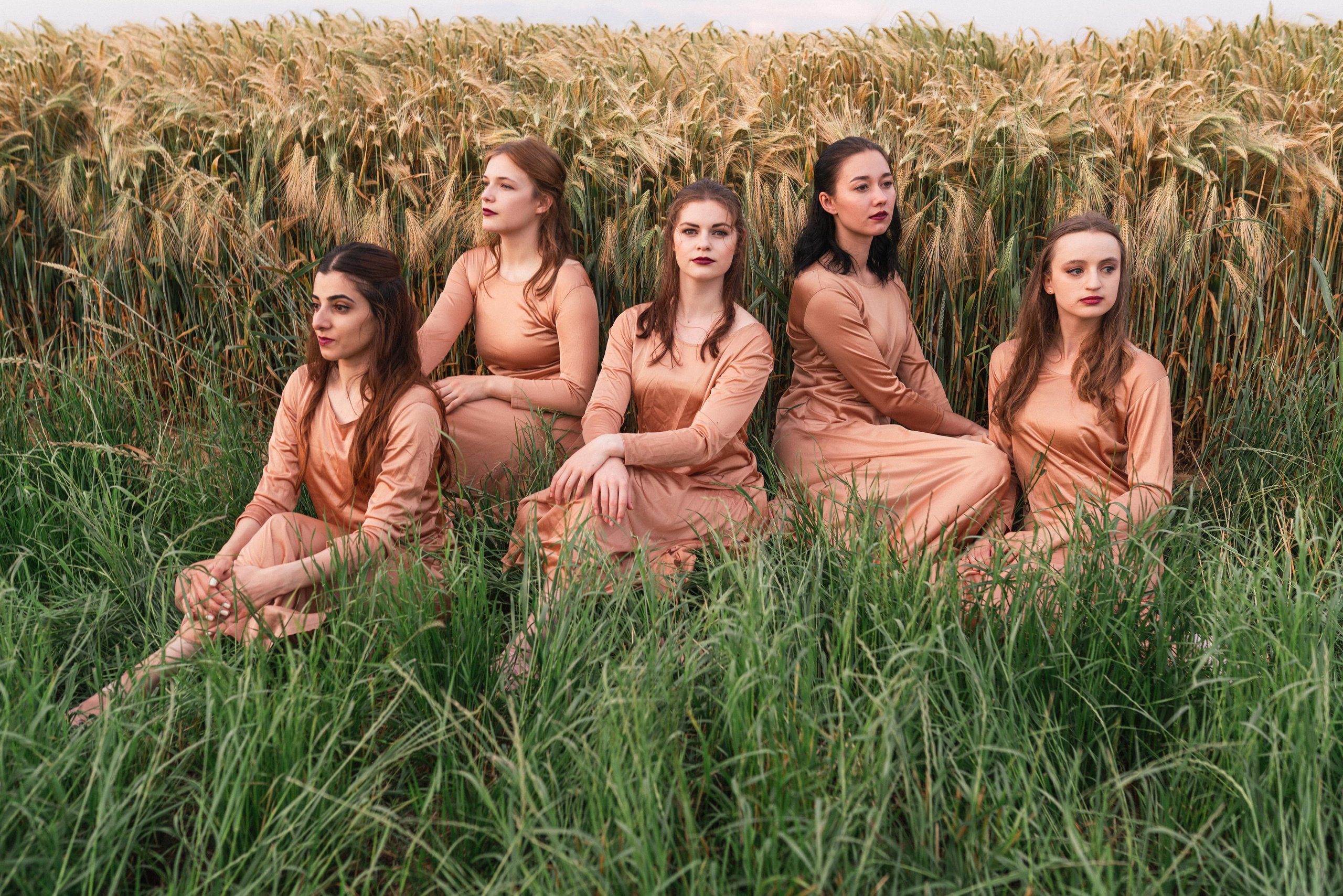 Sunset with Ballett Releve. Fotografie und Henna Kunst in Köln — Sylvette Loda