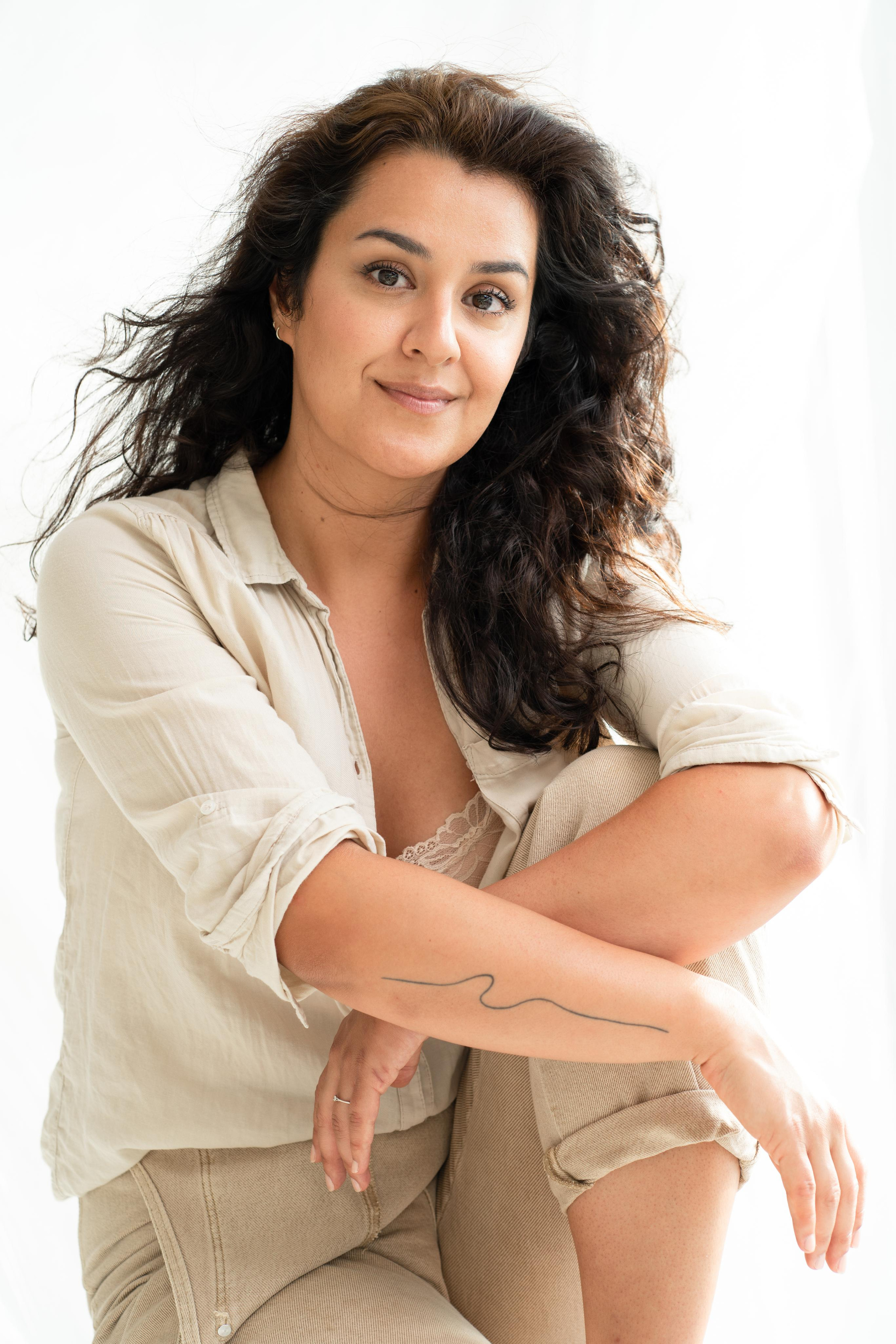 The artist Bahareh. Fotografie und Henna Kunst in Köln — Sylvette Loda