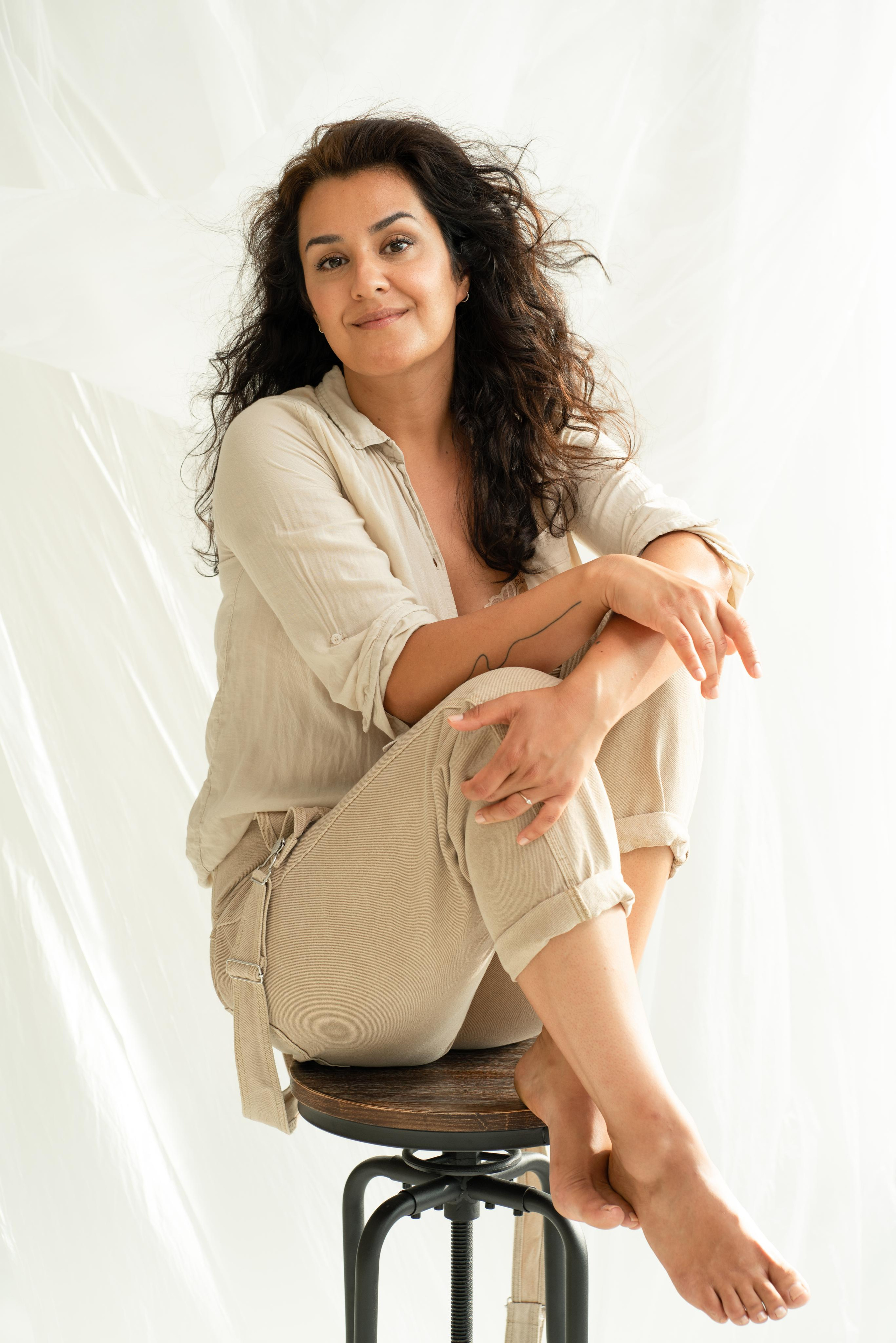 The artist Bahareh. Fotografie und Henna Kunst in Köln — Sylvette Loda