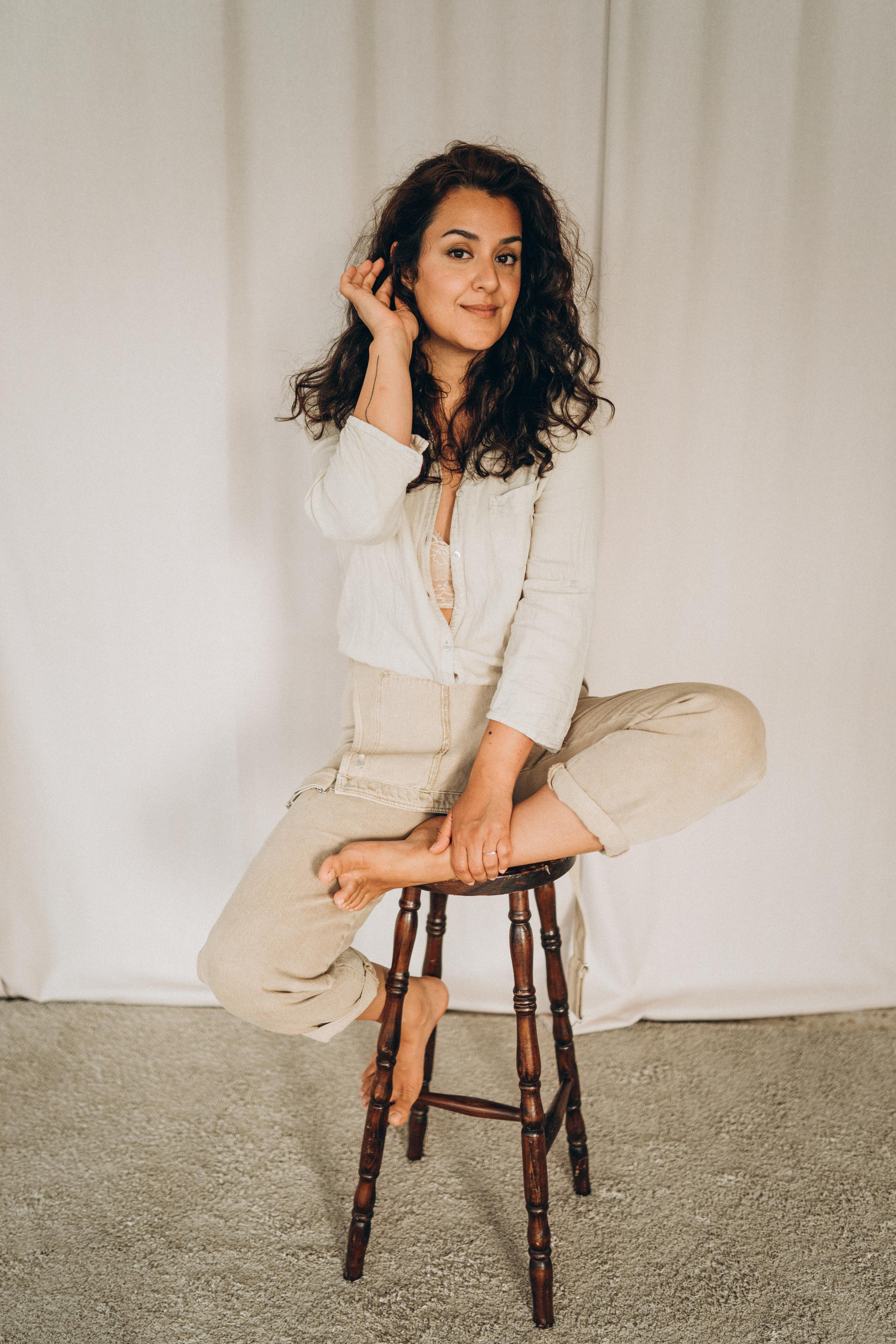 The artist Bahareh. Fotografie und Henna Kunst in Köln — Sylvette Loda