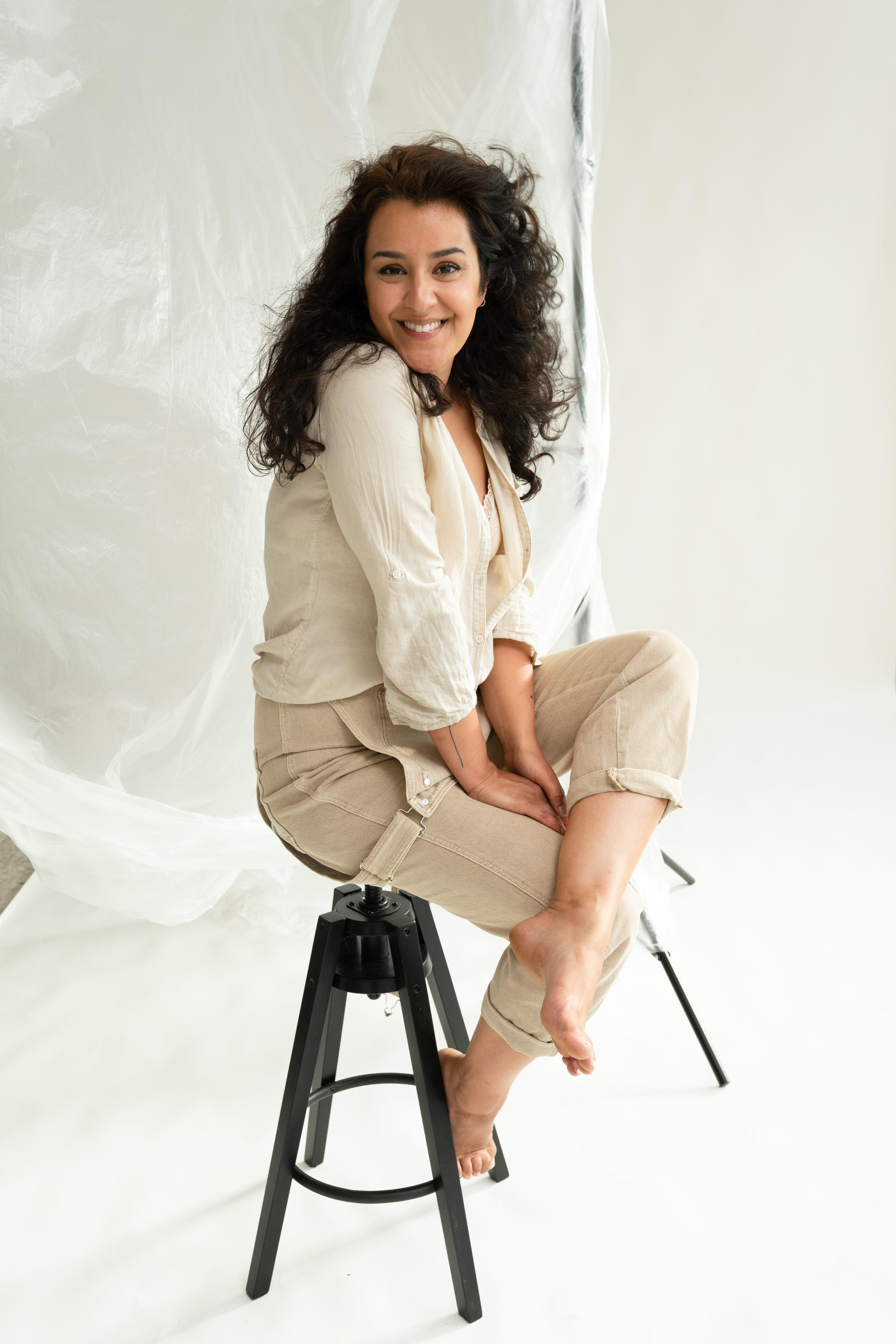 The artist Bahareh. Fotografie und Henna Kunst in Köln — Sylvette Loda