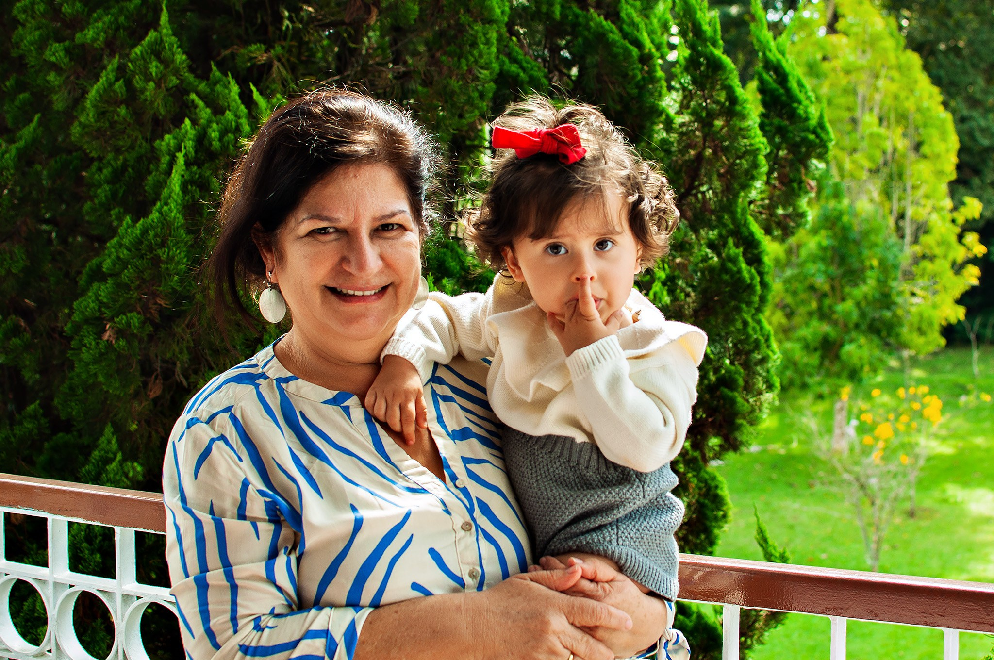 Gabriela e Antonella. Fotografia artistica, corporativa, familia em São Paulo