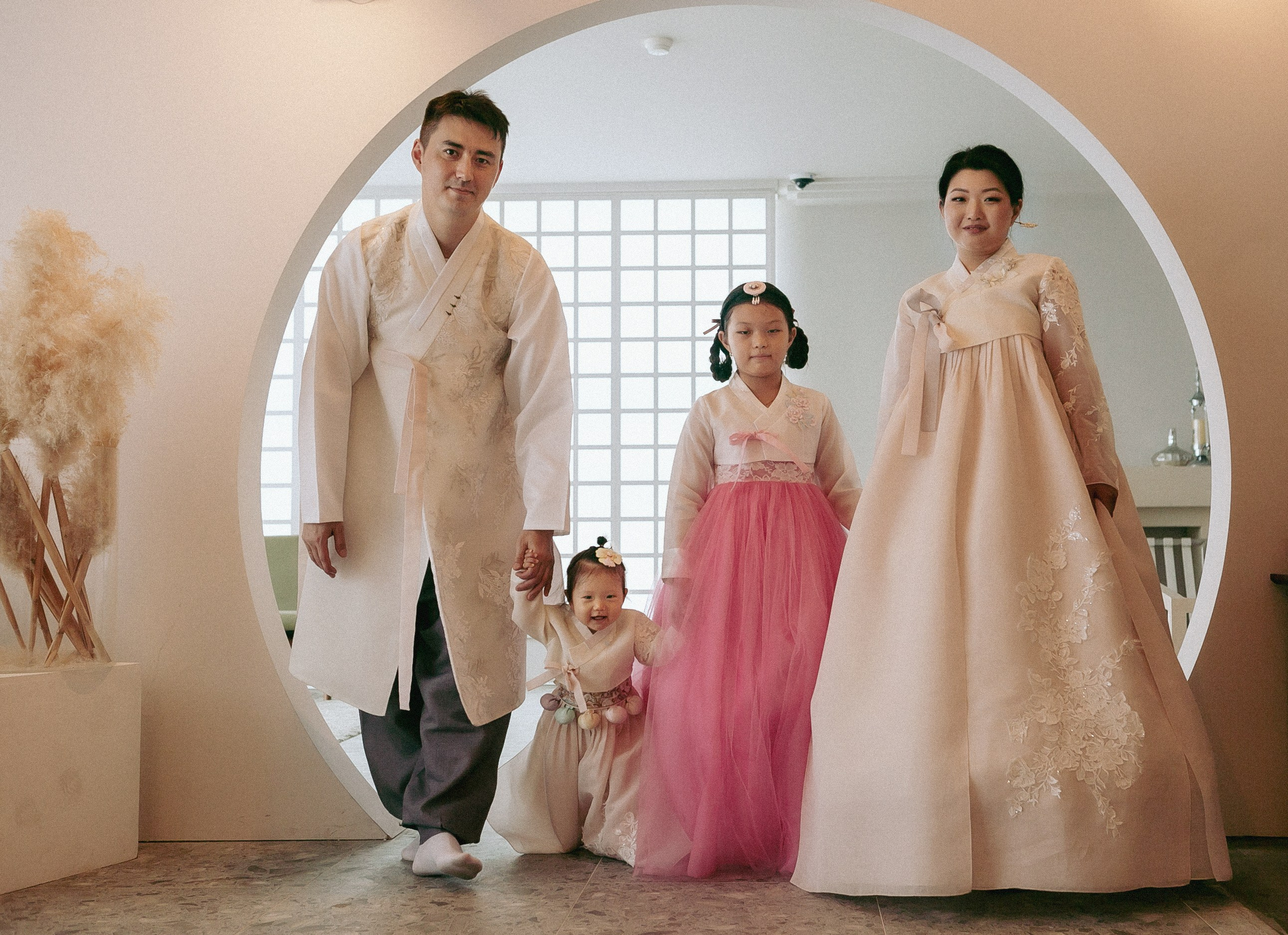 Анастасия студия. Фотограф беременности, ньюборн и годовасиков в Корее Жанна Хан