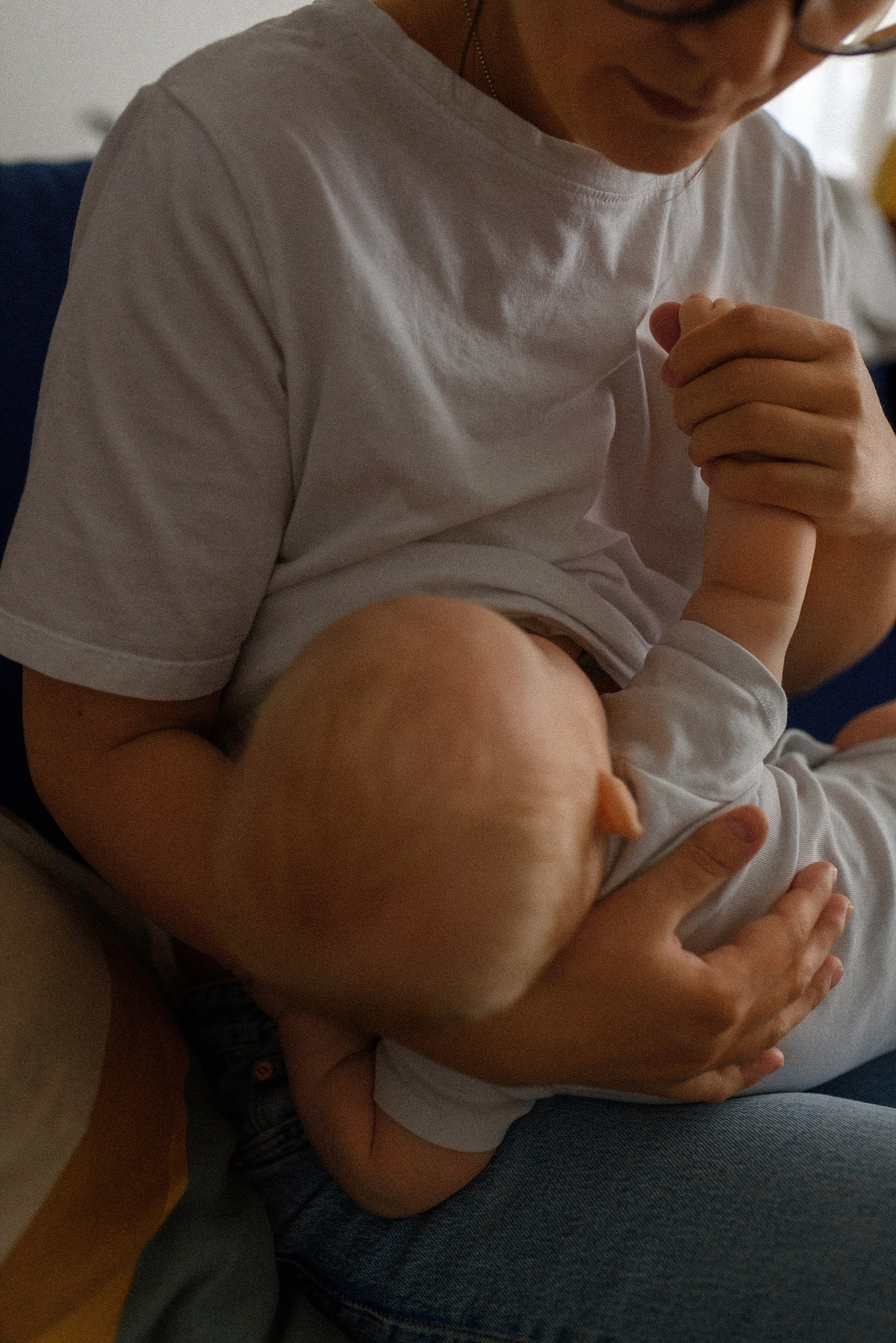 Съёмка в стиле life-style с элементами newborn от 0 до 12 мес. Семейный фотограф и фотограф новорожденных в Вильнюсе Ирина Беленкевич