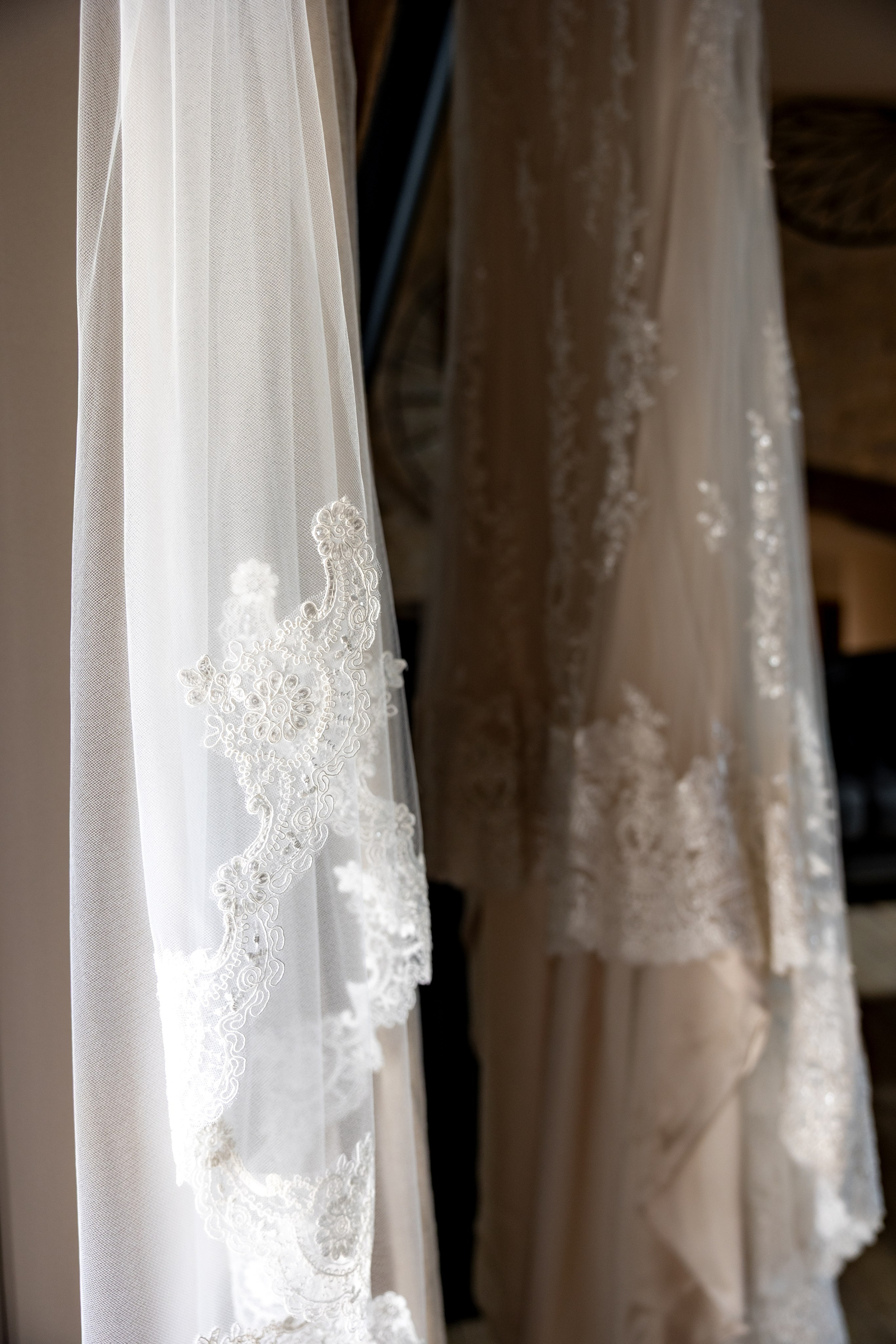 Elopement near Saint-Cirq-Lapopie. Crystal&Robert. Евгения Смирнова — Ваш фотограф в Тулузе и на юго-западе Франции