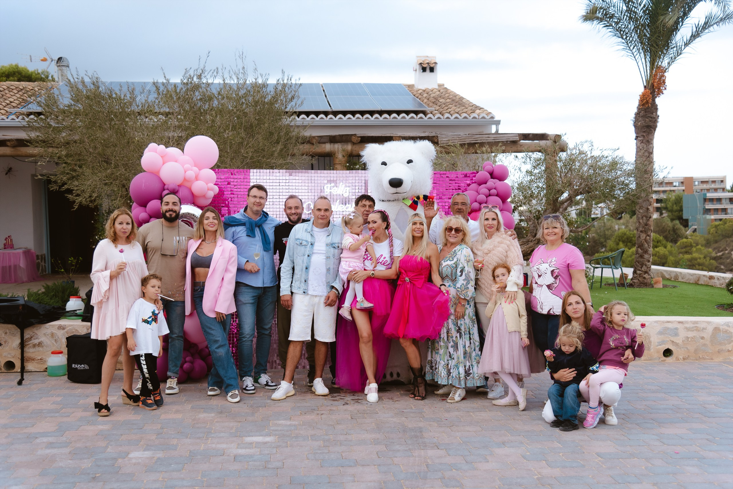 Fotógrafo para cumpleaños infantiles en Torrevieja y Alicante — Andrey Lukovnikov | Fotografía de reportajes