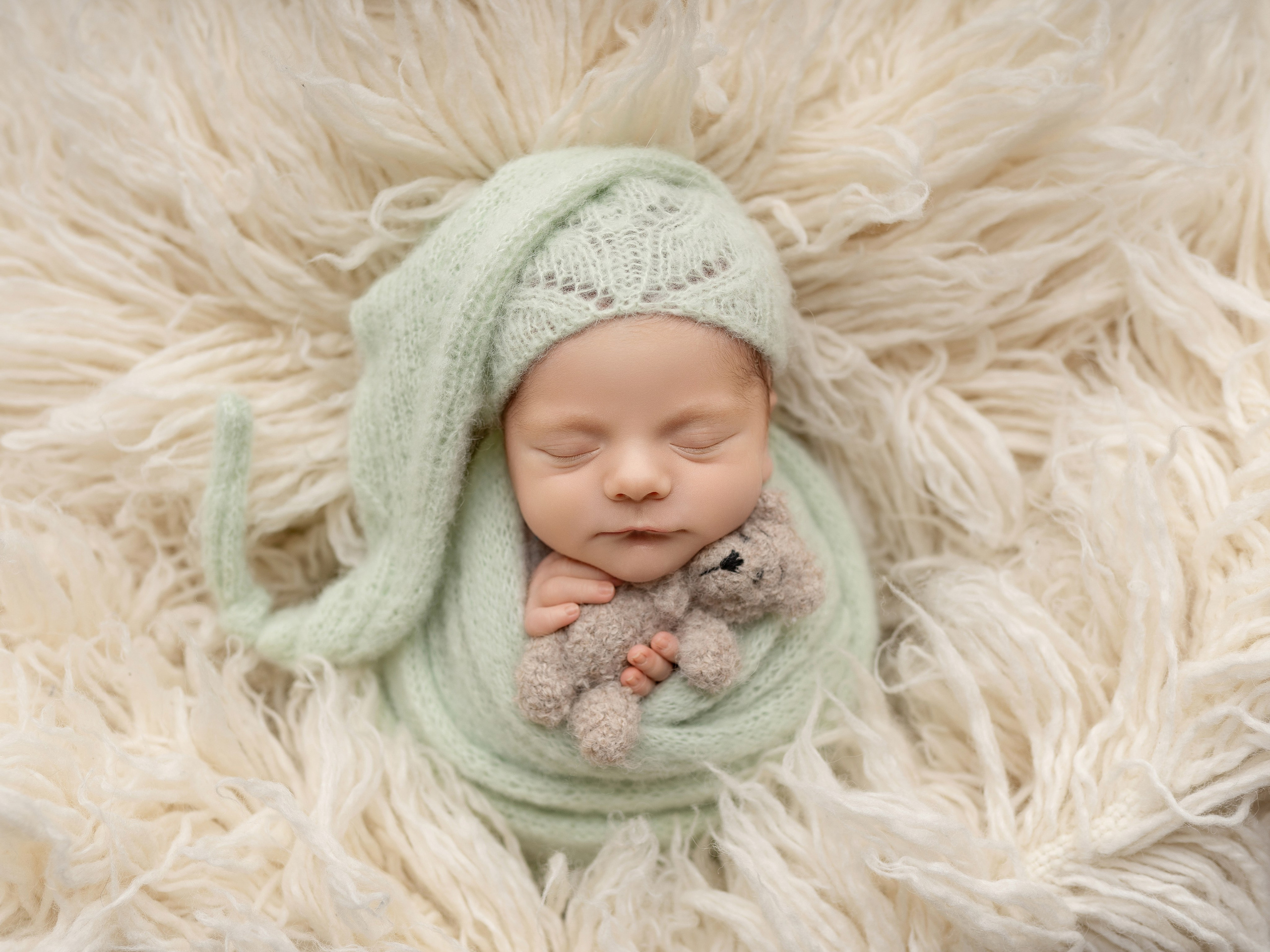 Esu Aleksandra naujagimių ir kudikių fotografė iš Vilniaus