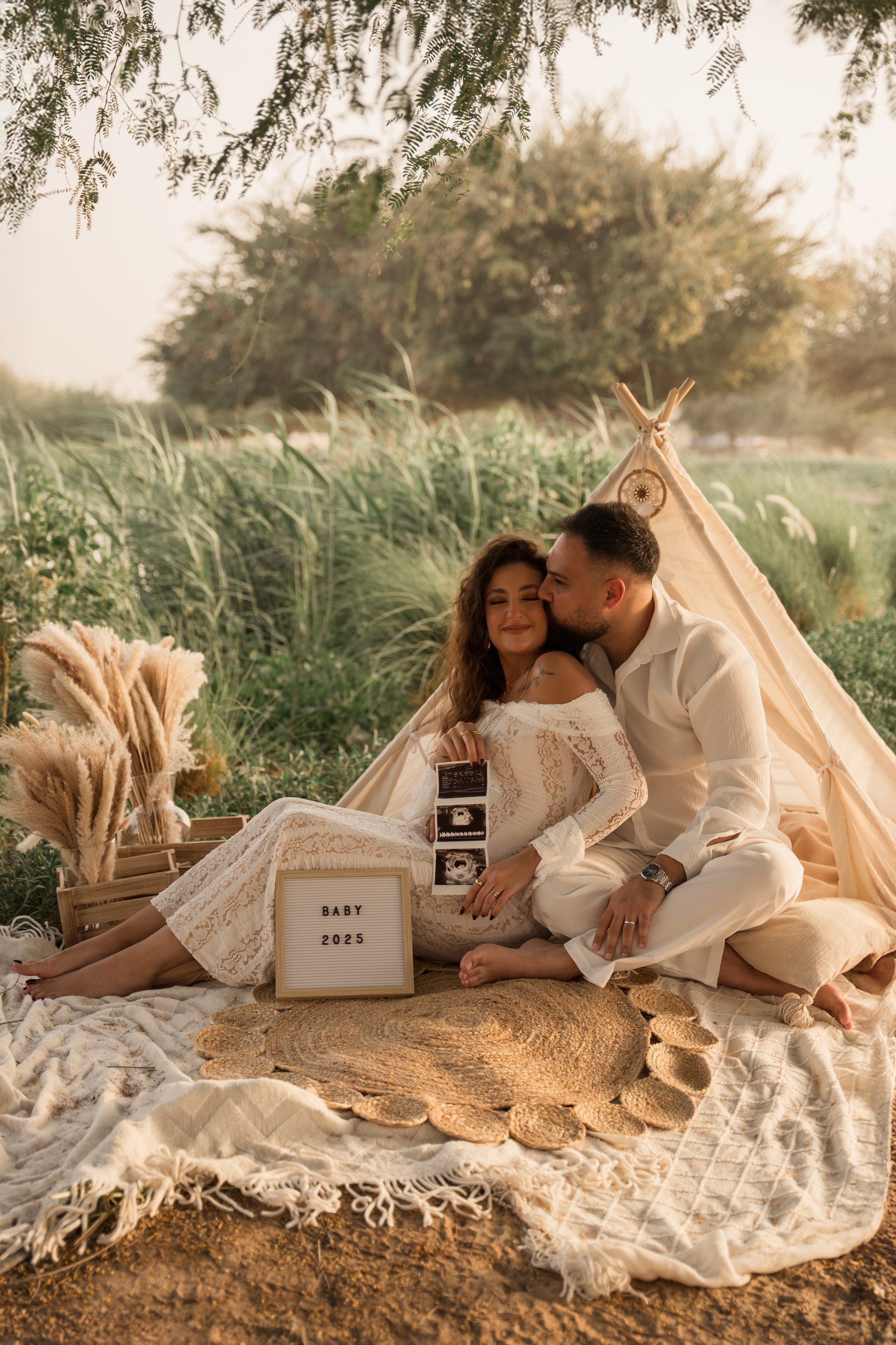 By the Lake of Dreams. Angela Iakovleva — Family Photographer in Dubai