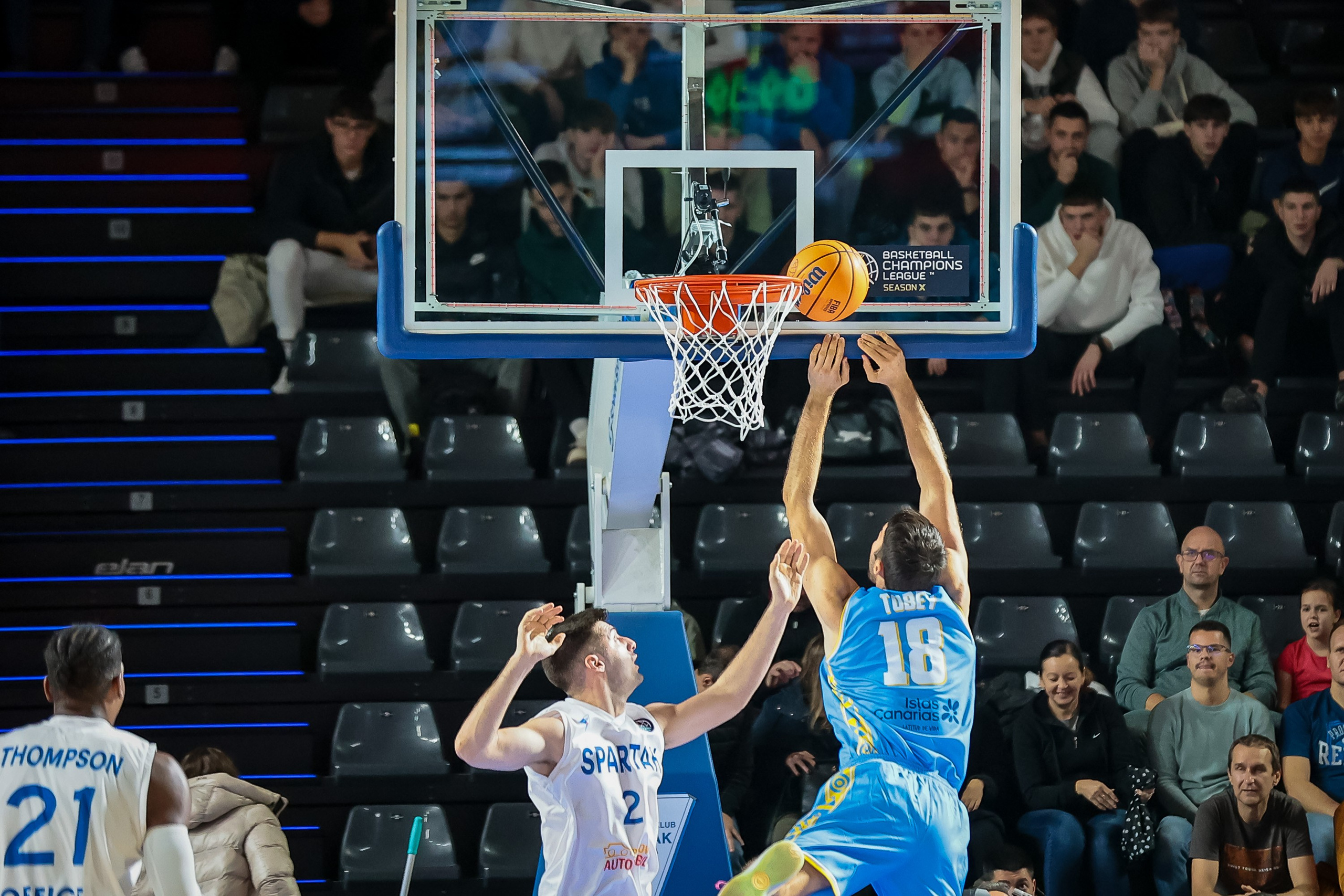 KK Spartak vs CB Gran Canaria. Aleksandar Šećerov photographer and videographer in Subotica, Serbia