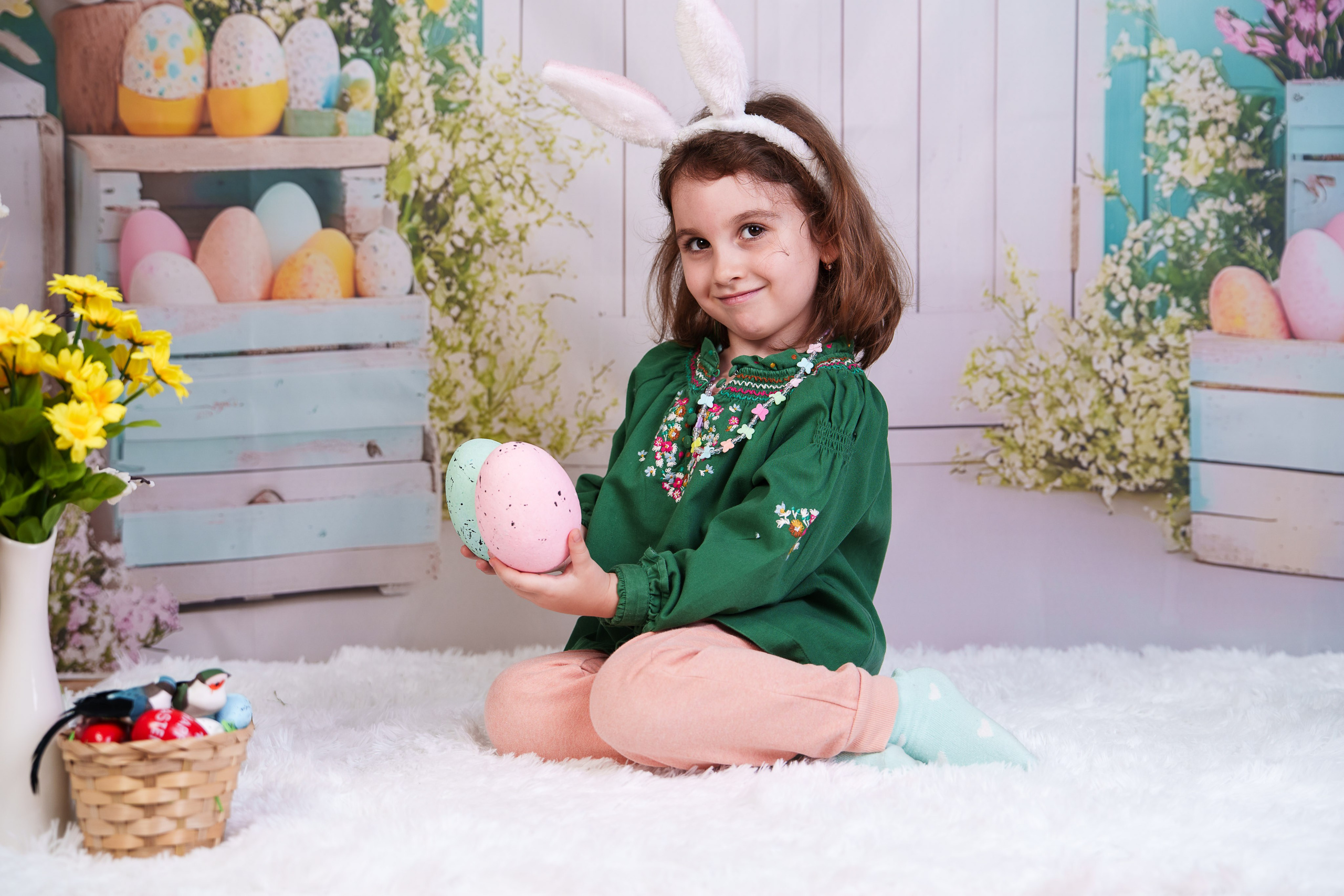 Sedinta foto Paste - Gradinita Miniterra. Liviu Andrei - Fotograf