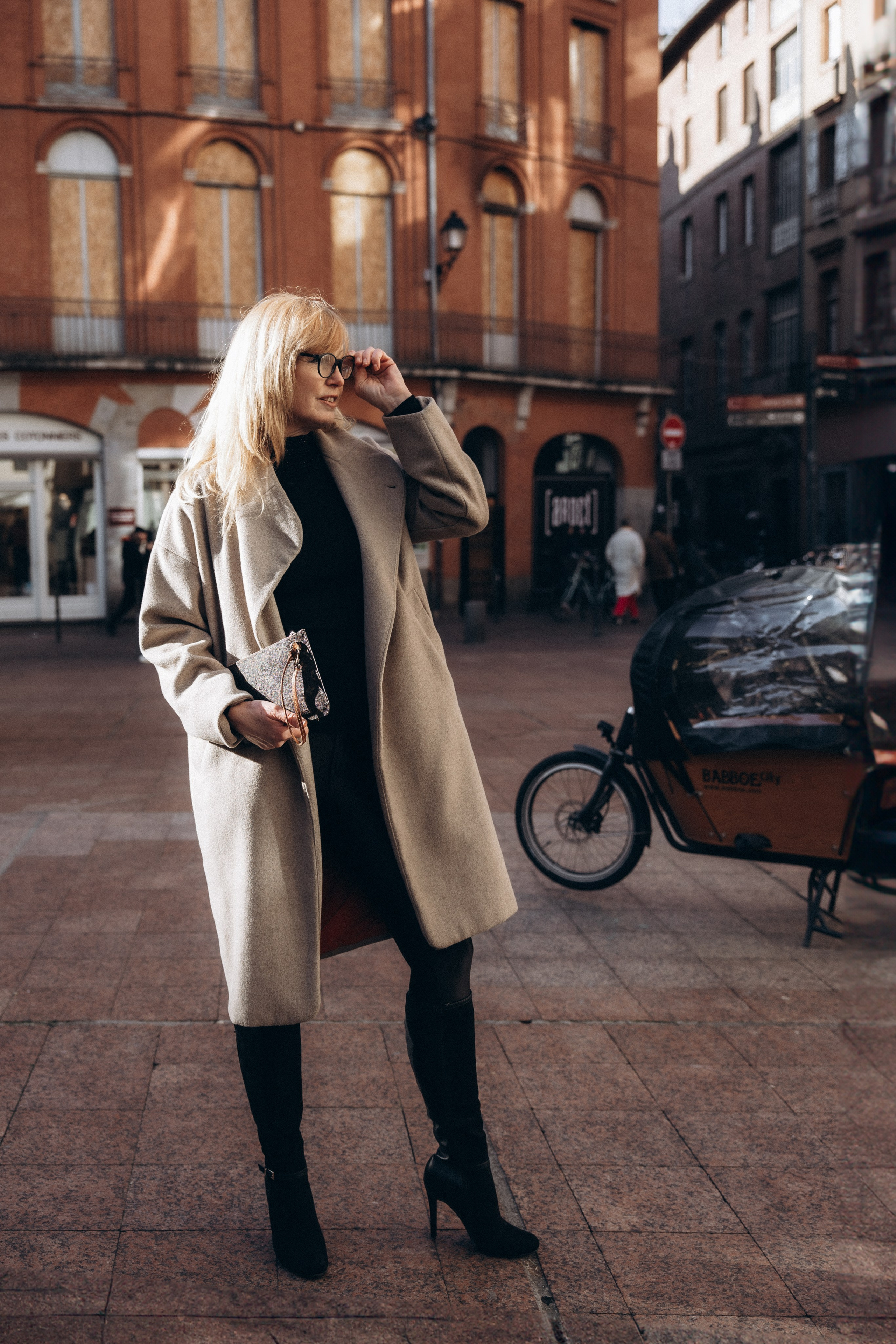 Content session in Toulouse with Lisa. Eugénie Smirnova — photographe à Toulouse et dans le sud-ouest de la France