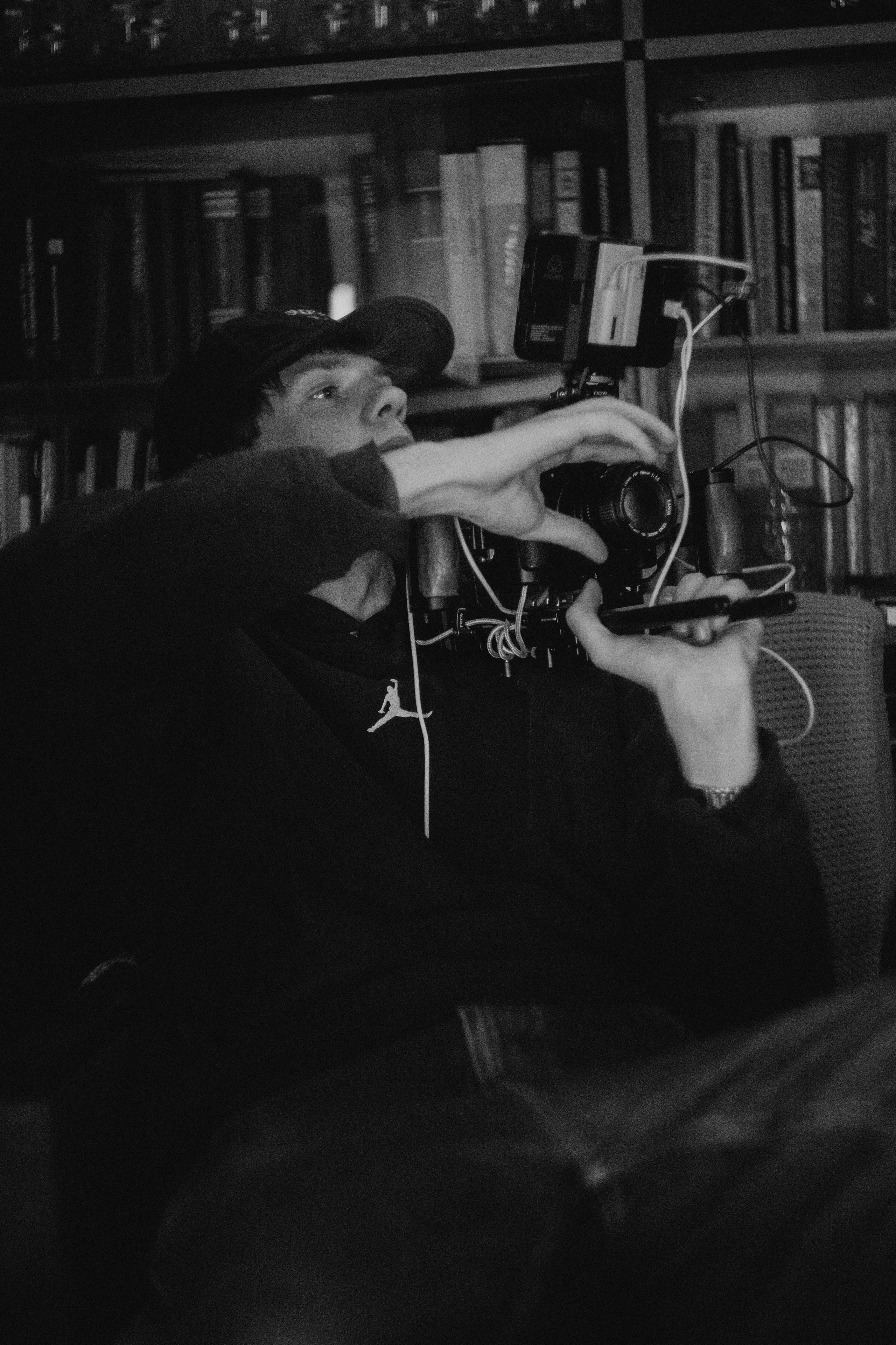 Tournage Noize MC. Photographe à Paris — portraits et mariages | Olia Sheb