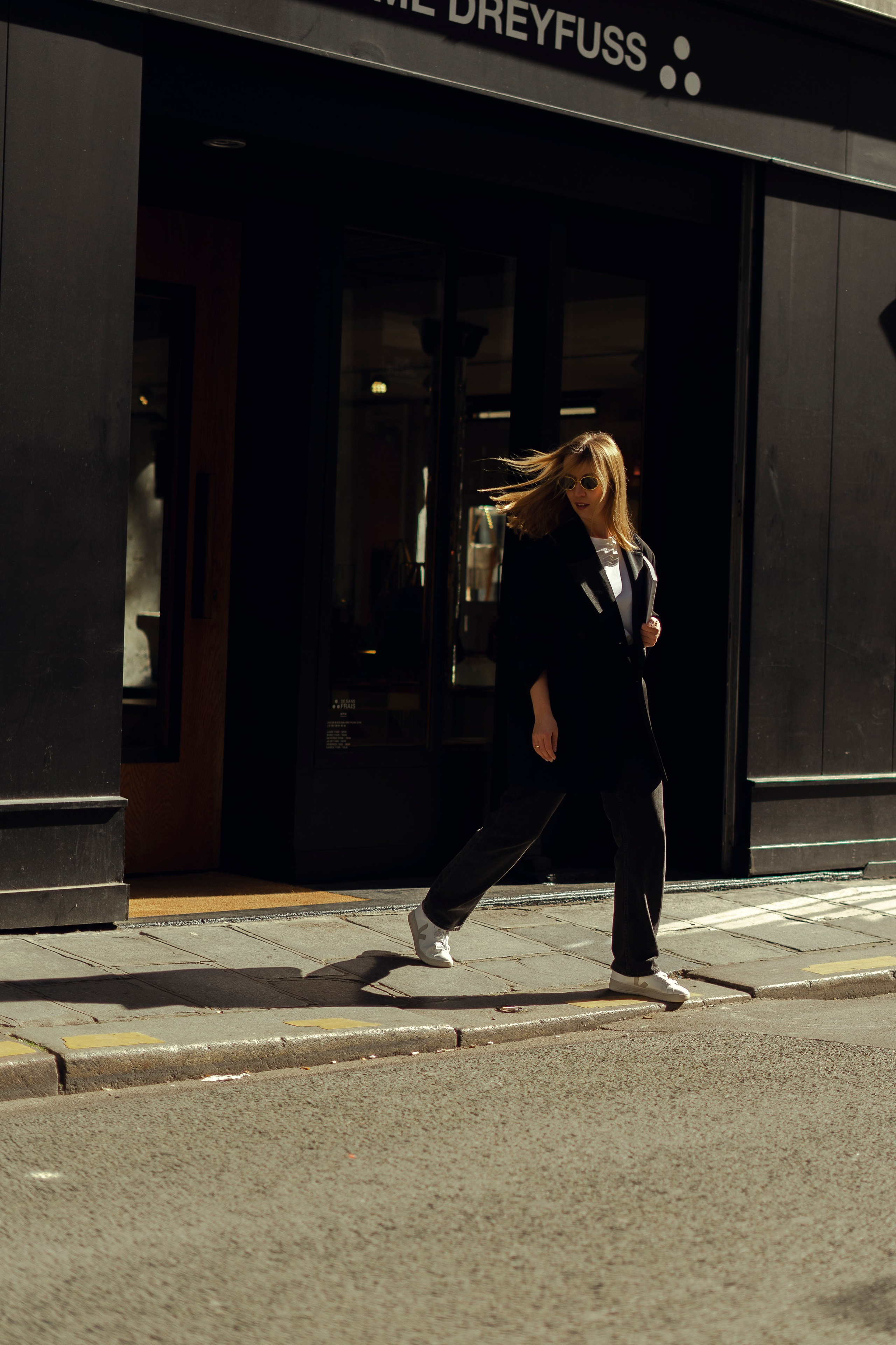Lumière et caractère. Photographe à Paris — portraits et mariages | Olia Sheb