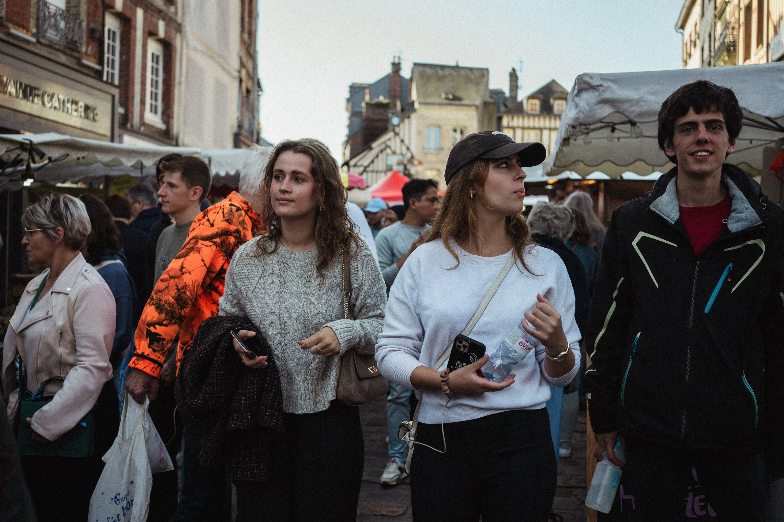 Reportage avec La Voyagerie Parisienne. Photographe à Paris — portraits et mariages | Olia Sheb