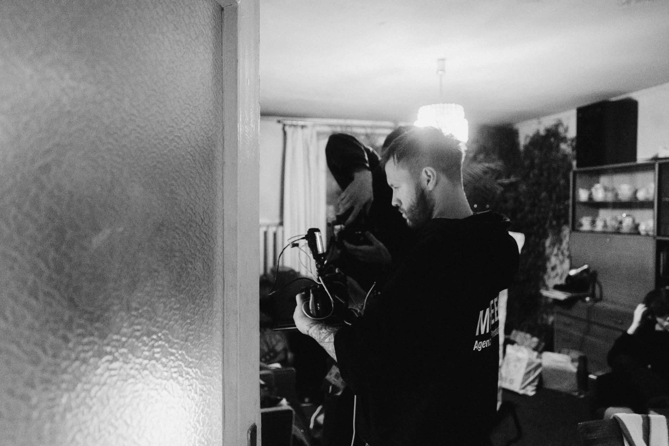 Tournage Noize MC. Photographe à Paris — portraits et mariages | Olia Sheb