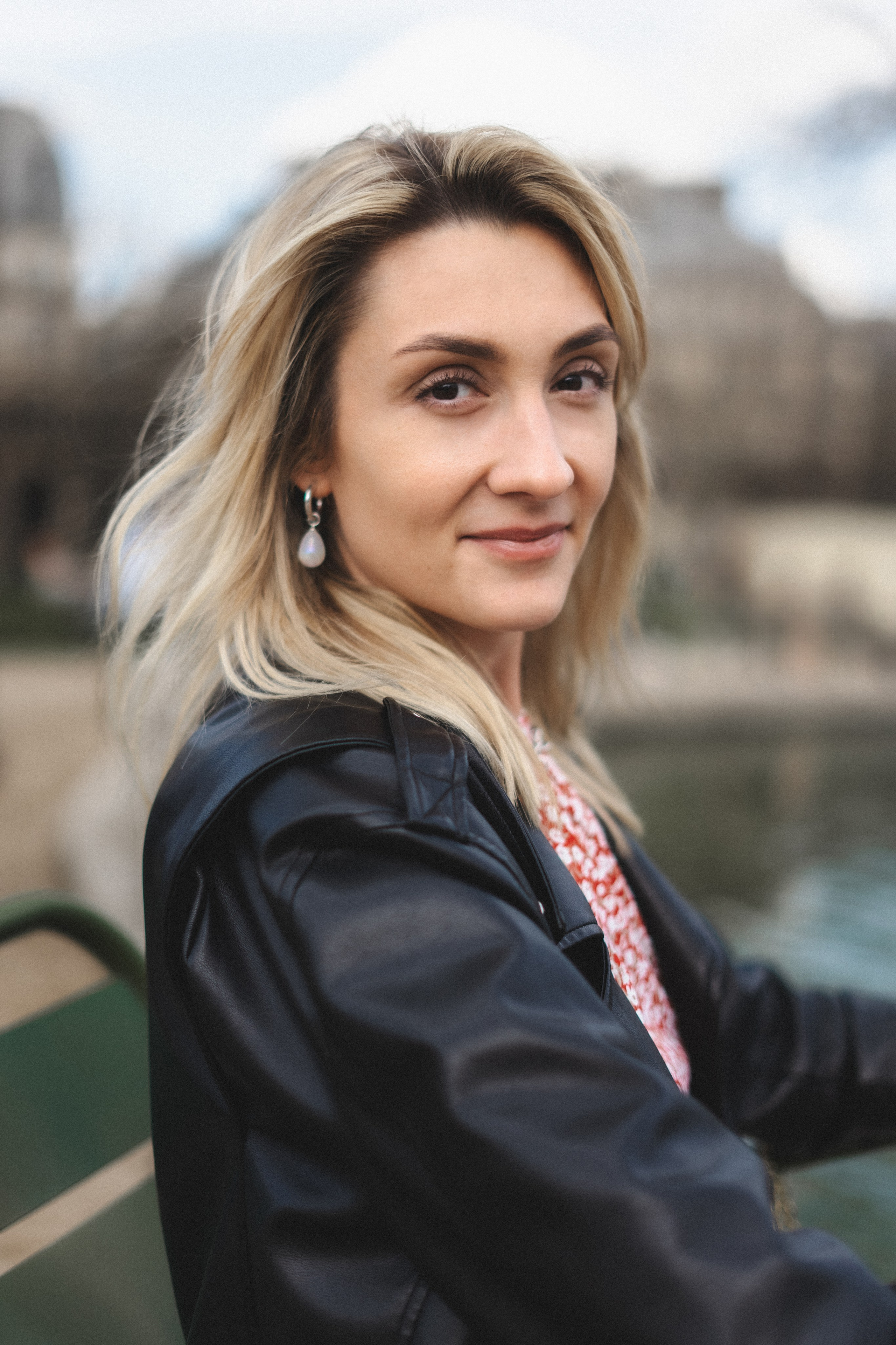 19. Фотограф в Париже — портреты и свадьбы | Olia Sheb