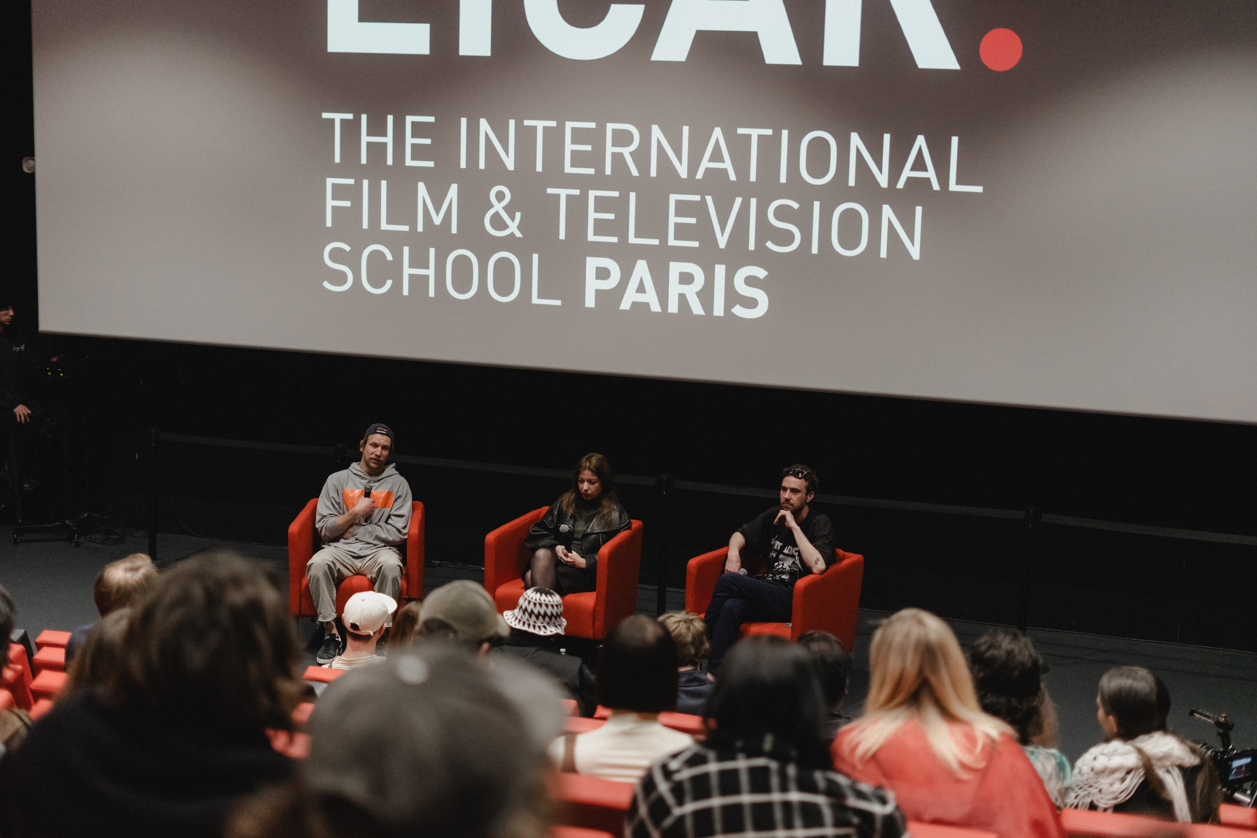 Показ фильма в EICAR. Фотограф в Париже — портреты и свадьбы | Olia Sheb