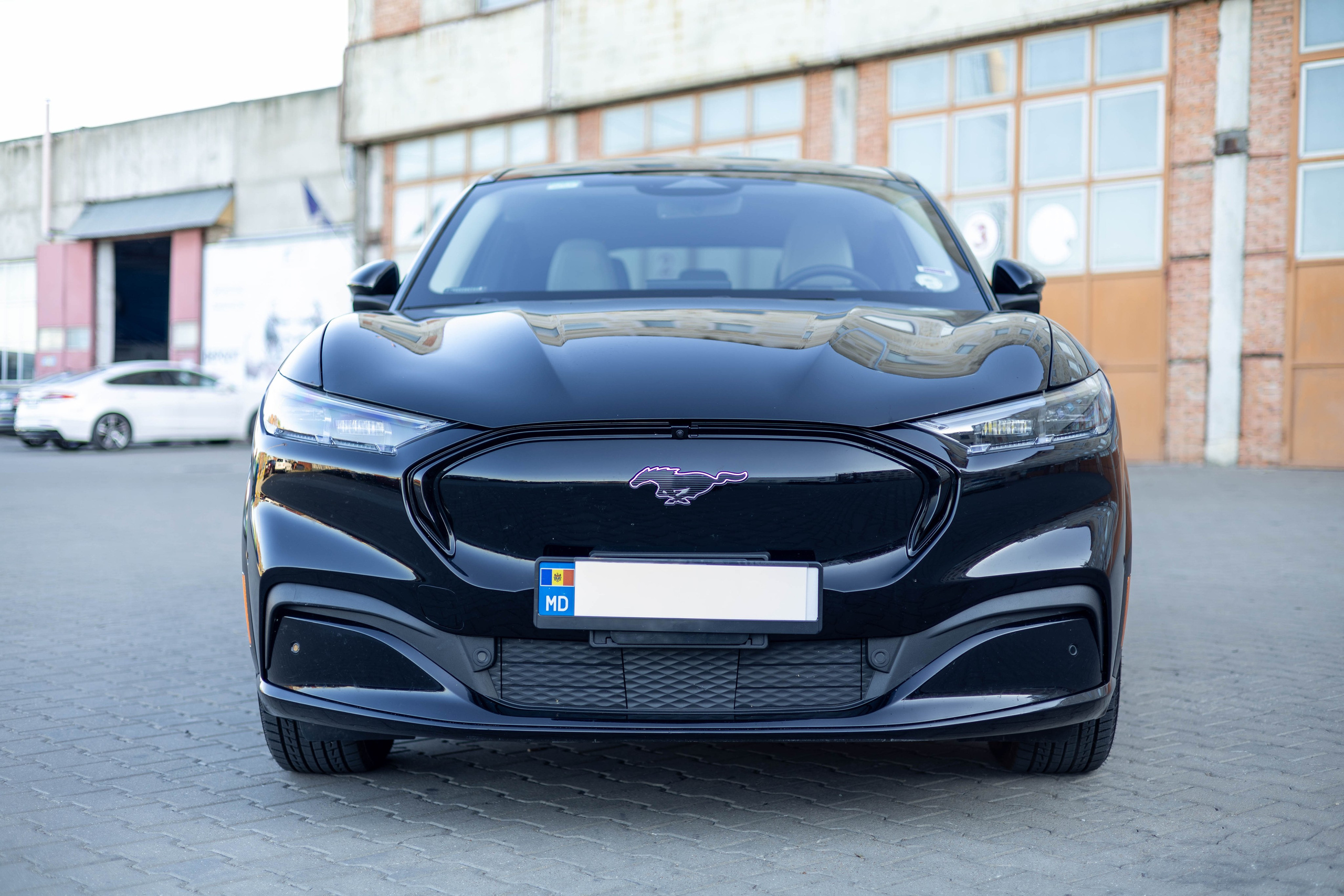 Пример фото автомобиля на продажу. Семейный фотограф Кишиневе, Молдова Врабий Ольга