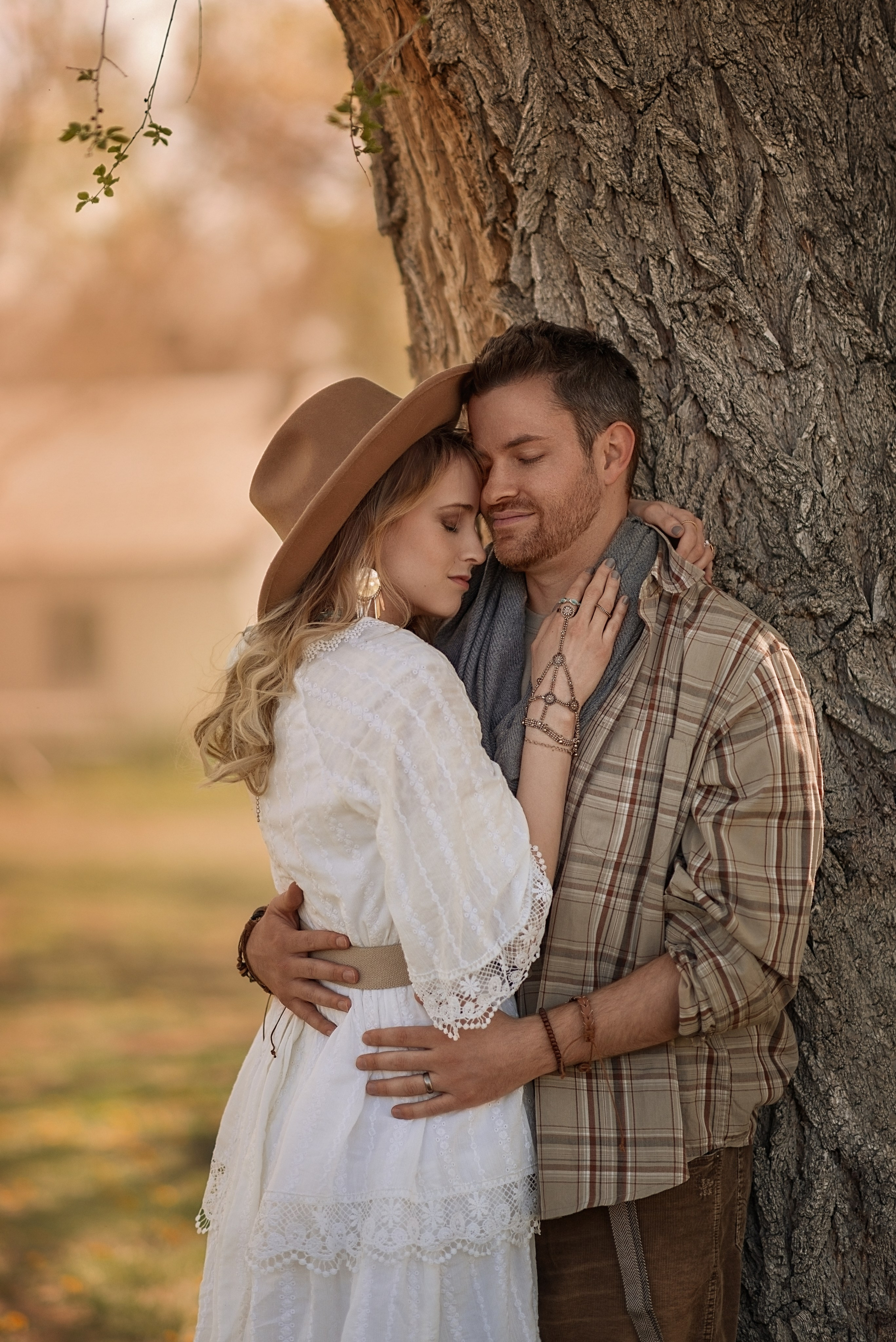 Elopements. Wedding & family photography in Seattle area. Helen Michelle photographer