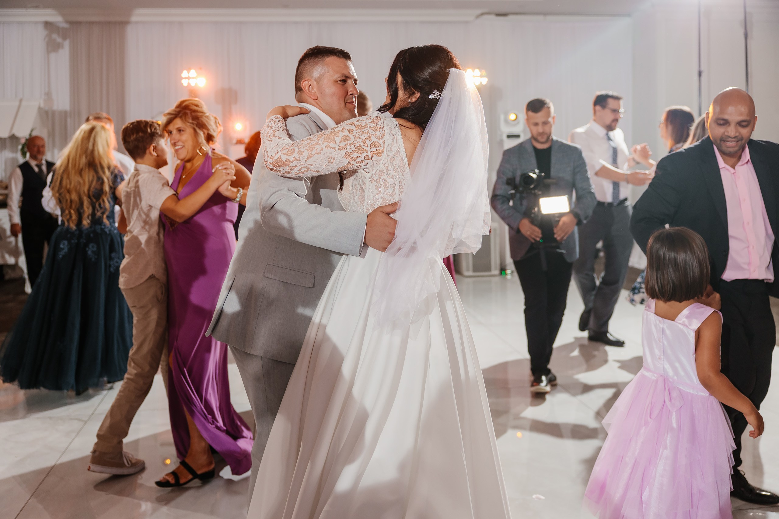 31.08.2024 Wedding. Wedding family event photographer in Chicago Nick Yushevich