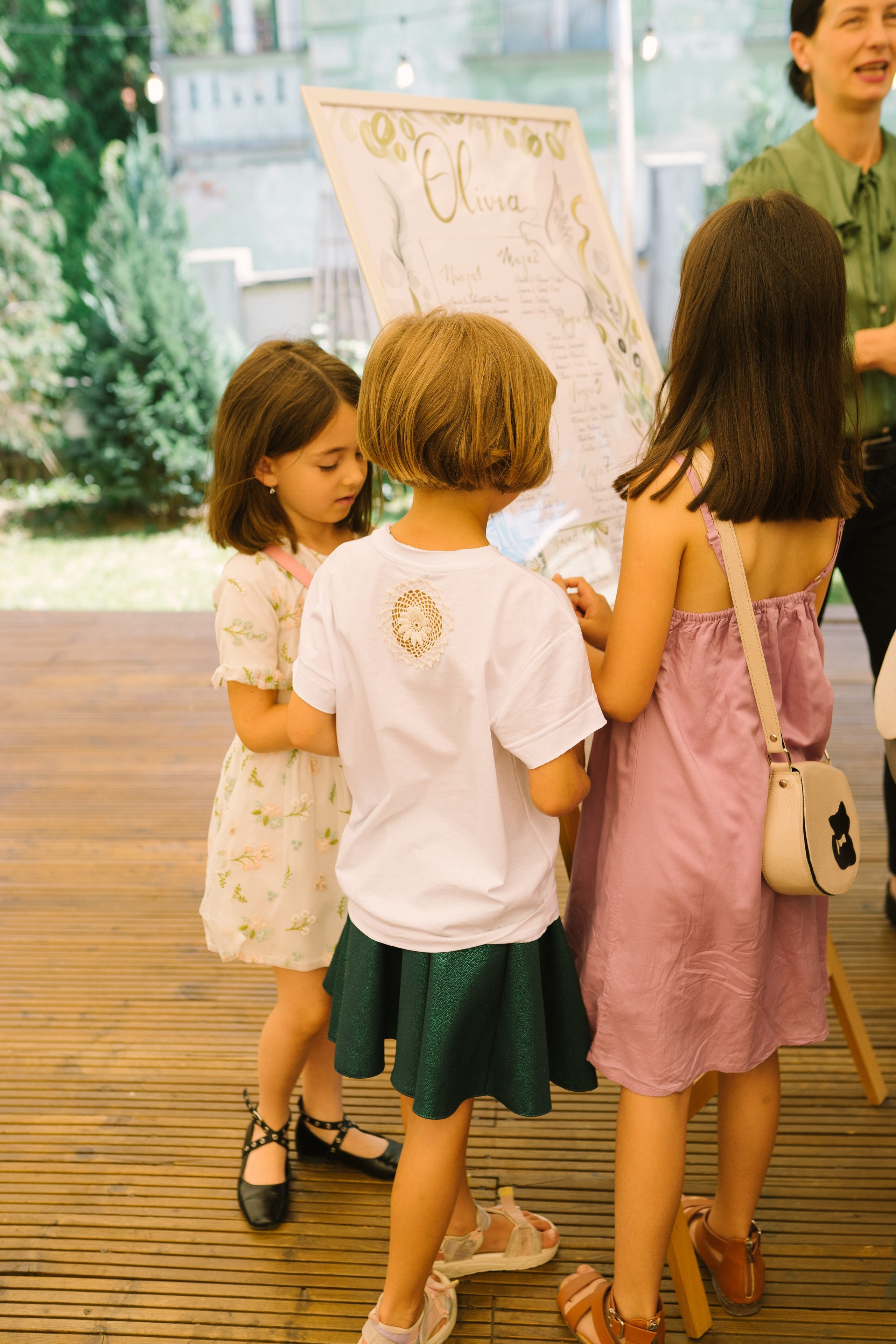 Fotografie de Eveniment Brașov: Povești Vizuale | Mădălina Beda. Madalina Beda- Artist vizual, fotograf, doula la nastere, consultant babywearing Brasov si in toata tara