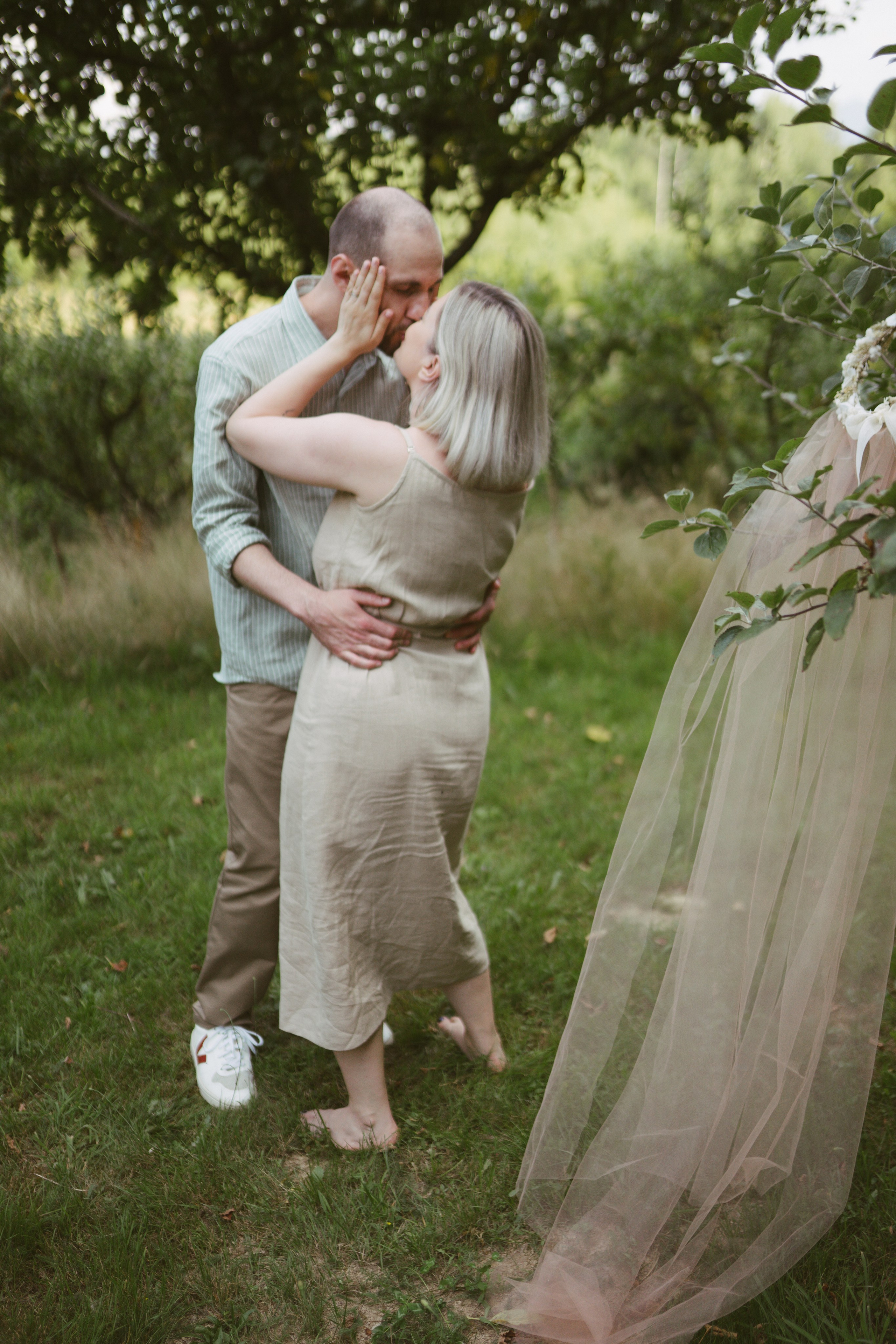 Fotografie de Eveniment Brașov: Povești Vizuale | Mădălina Beda. Madalina Beda- Artist vizual, fotograf, doula la nastere, consultant babywearing Brasov si in toata tara