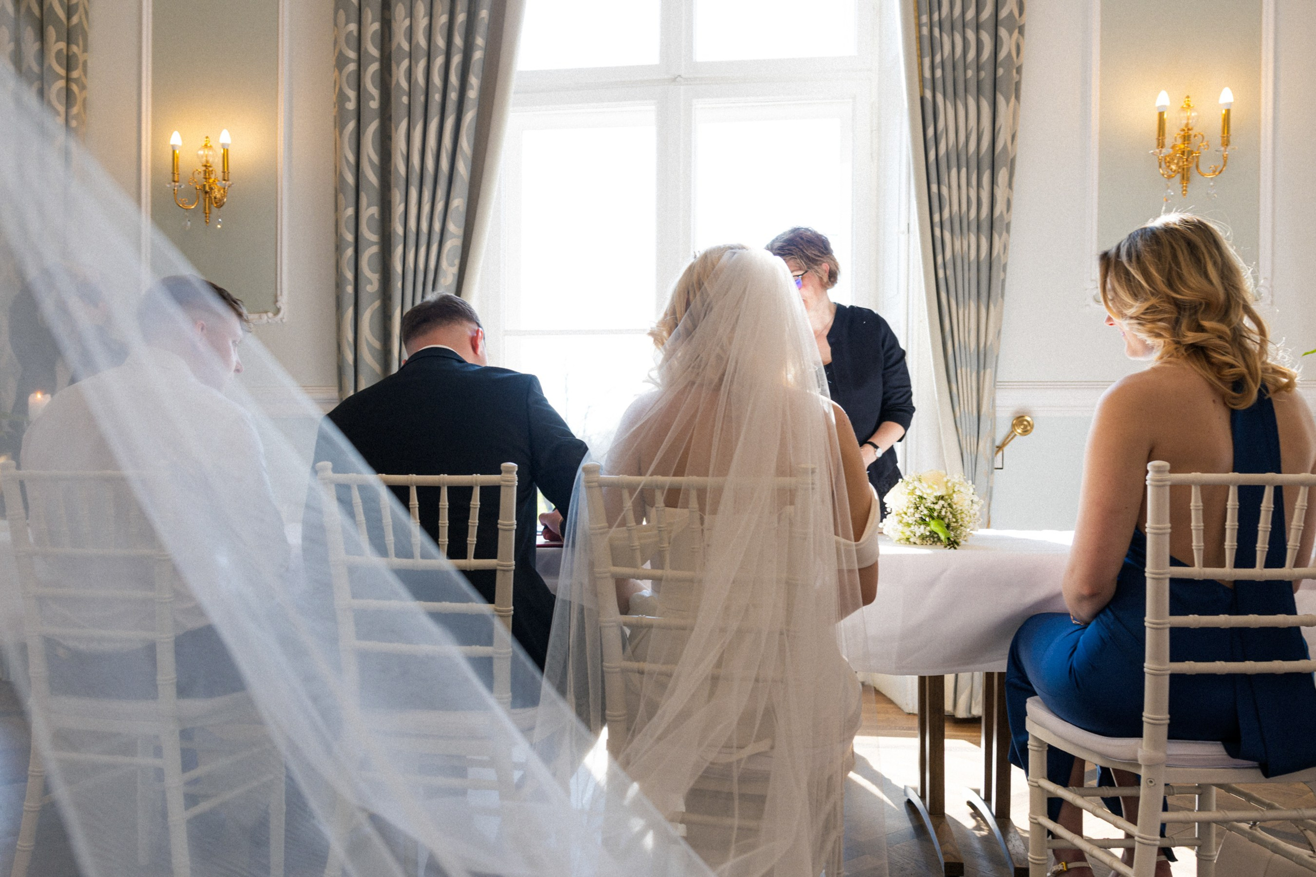 Standesamtliche Trauung Ovelgönne – Natürliche Hochzeitsfotos & Emotionale Reportagen!. Hochzeitsfotografin in Gütersloh | Authentische Hochzeitsreportagen | TK Photographie