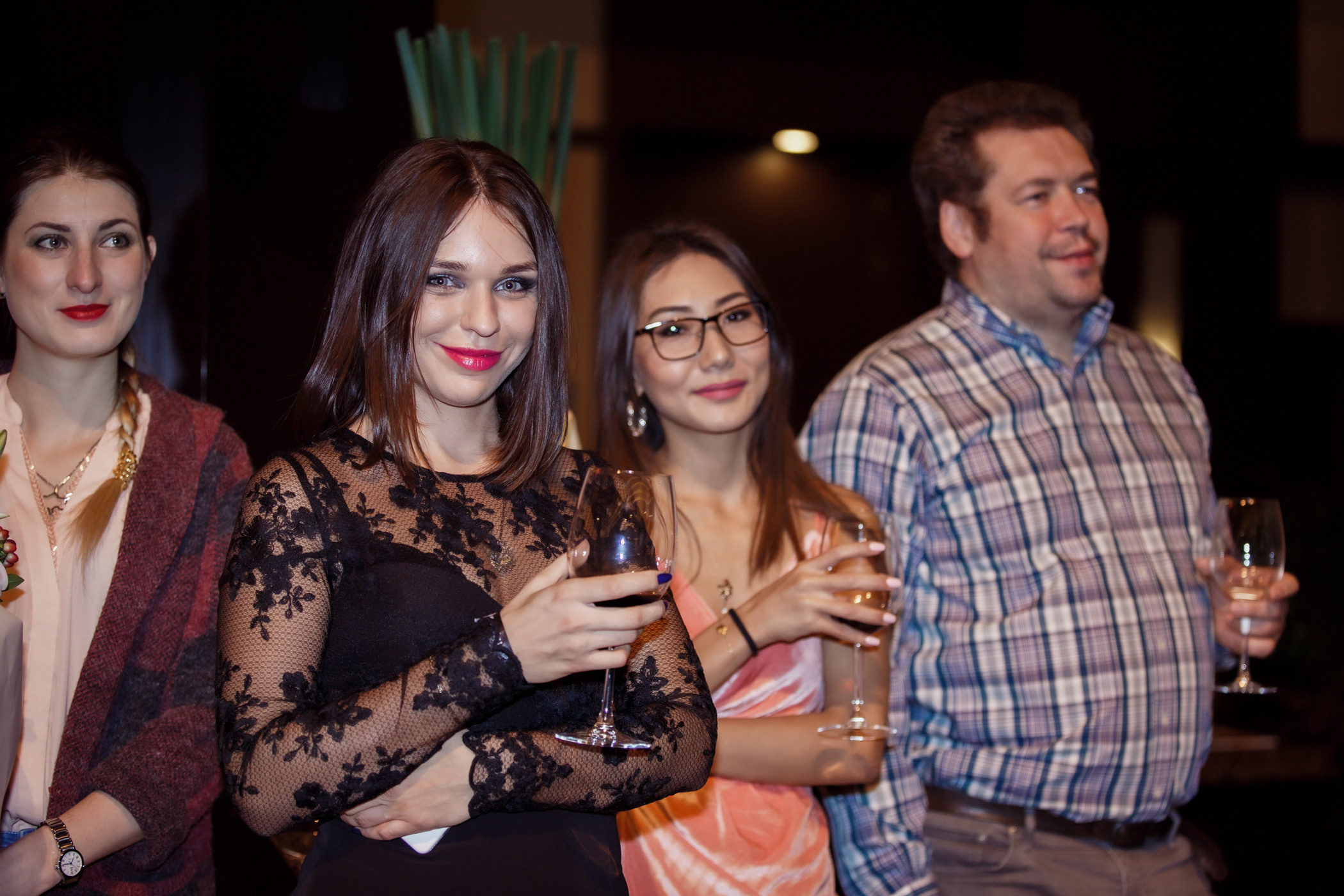 Презентация книги Д. Высоцкой. Фотограф в Шанхае — Лола Пидлуская