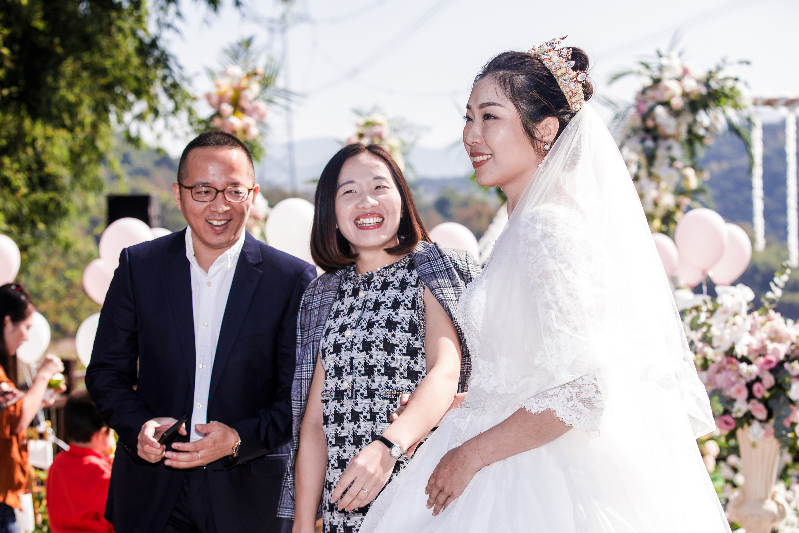 Китайская свадьба по традиционным китайским + европейским обычаям. Фотограф в Шанхае — Лола Пидлуская