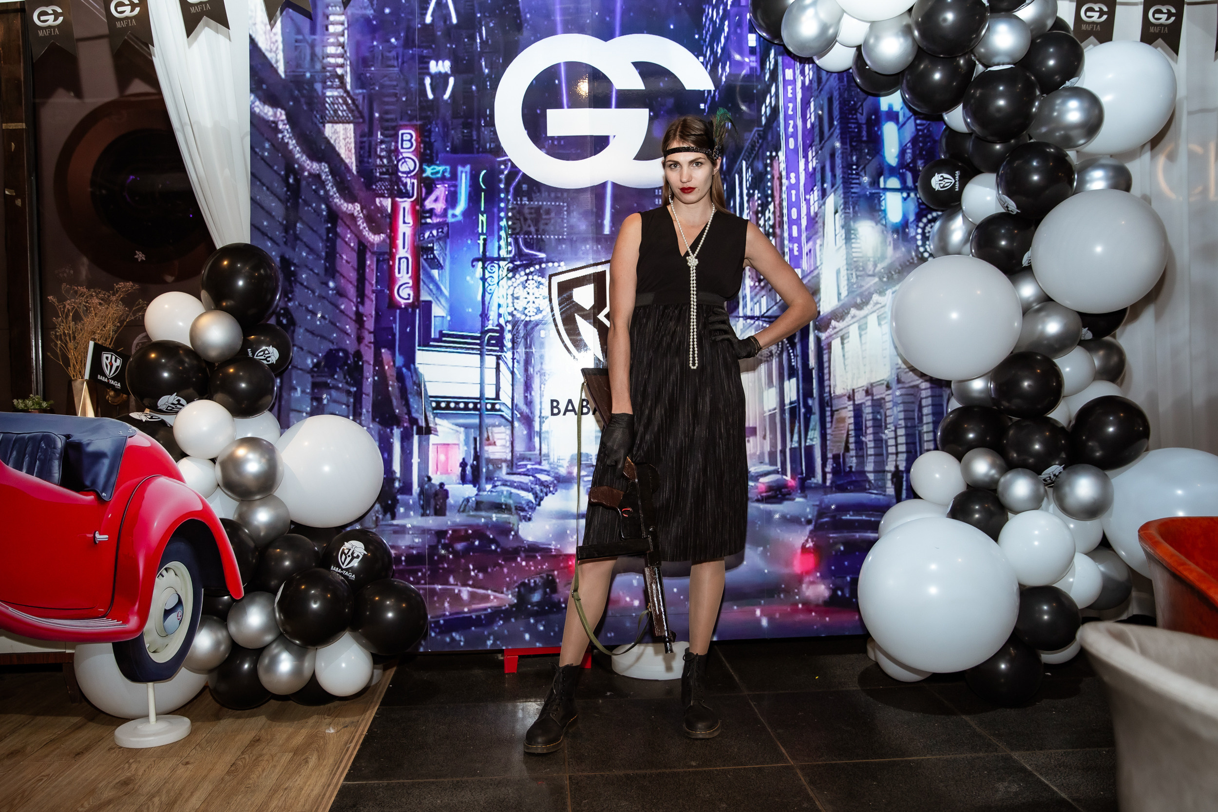 Corporate party in the style of a gangster party. Photographer in Shanghai — Lola Pidluskaya